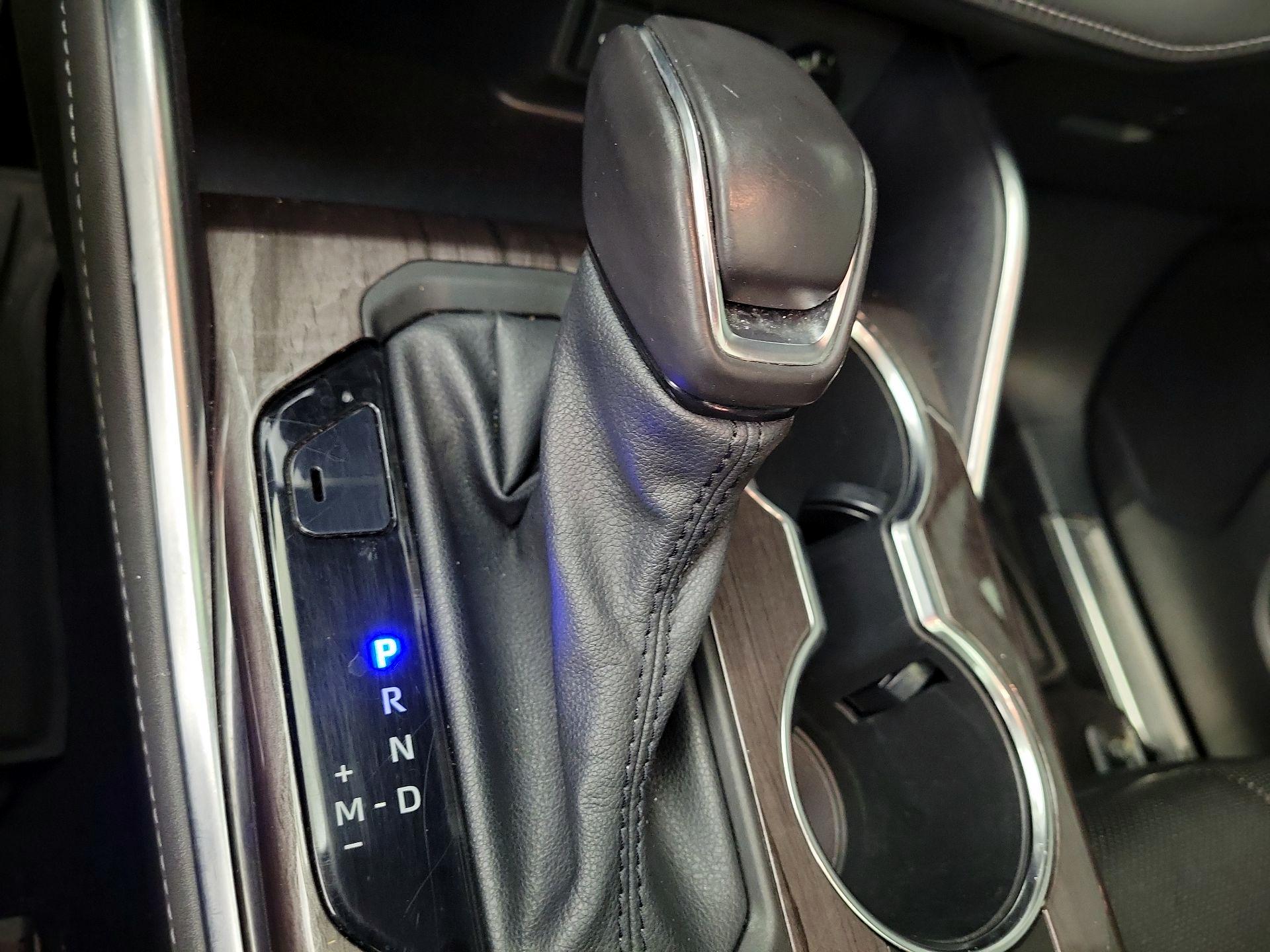 Thumbnail: 2021 Toyota Highlander - 18