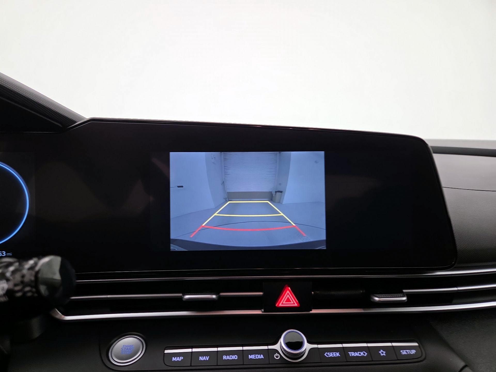 Thumbnail: 2023 Hyundai Elantra - 14