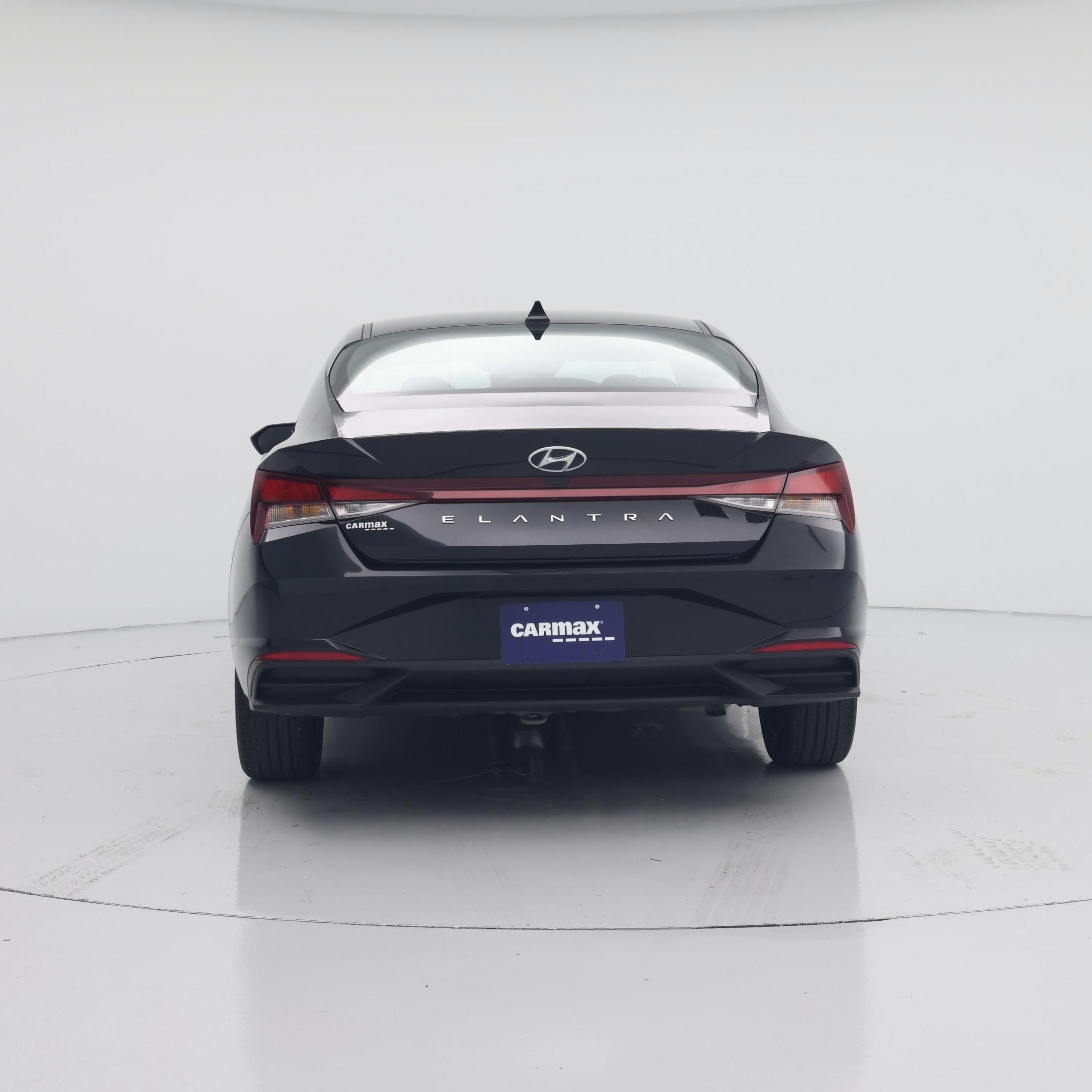 Thumbnail: 2023 Hyundai Elantra - 6