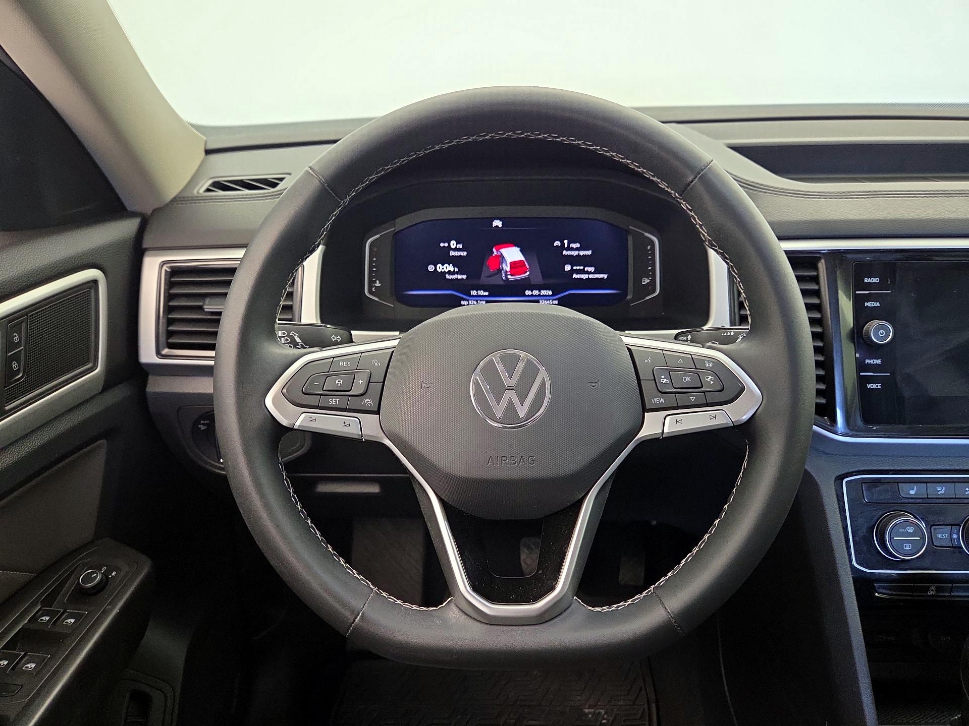 Thumbnail: 2022 Volkswagen Atlas - 10