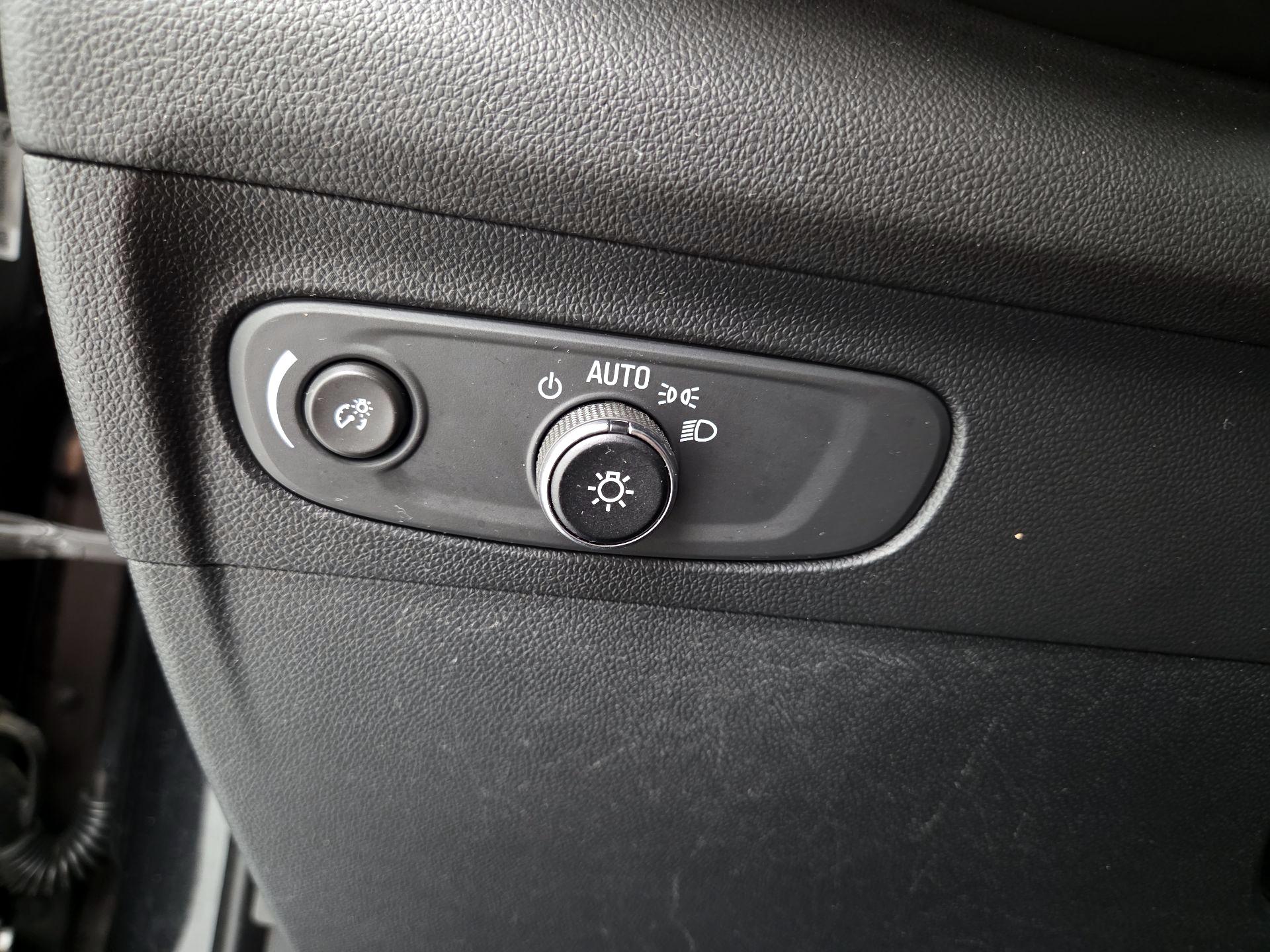 Thumbnail: 2023 Buick Envision - 13