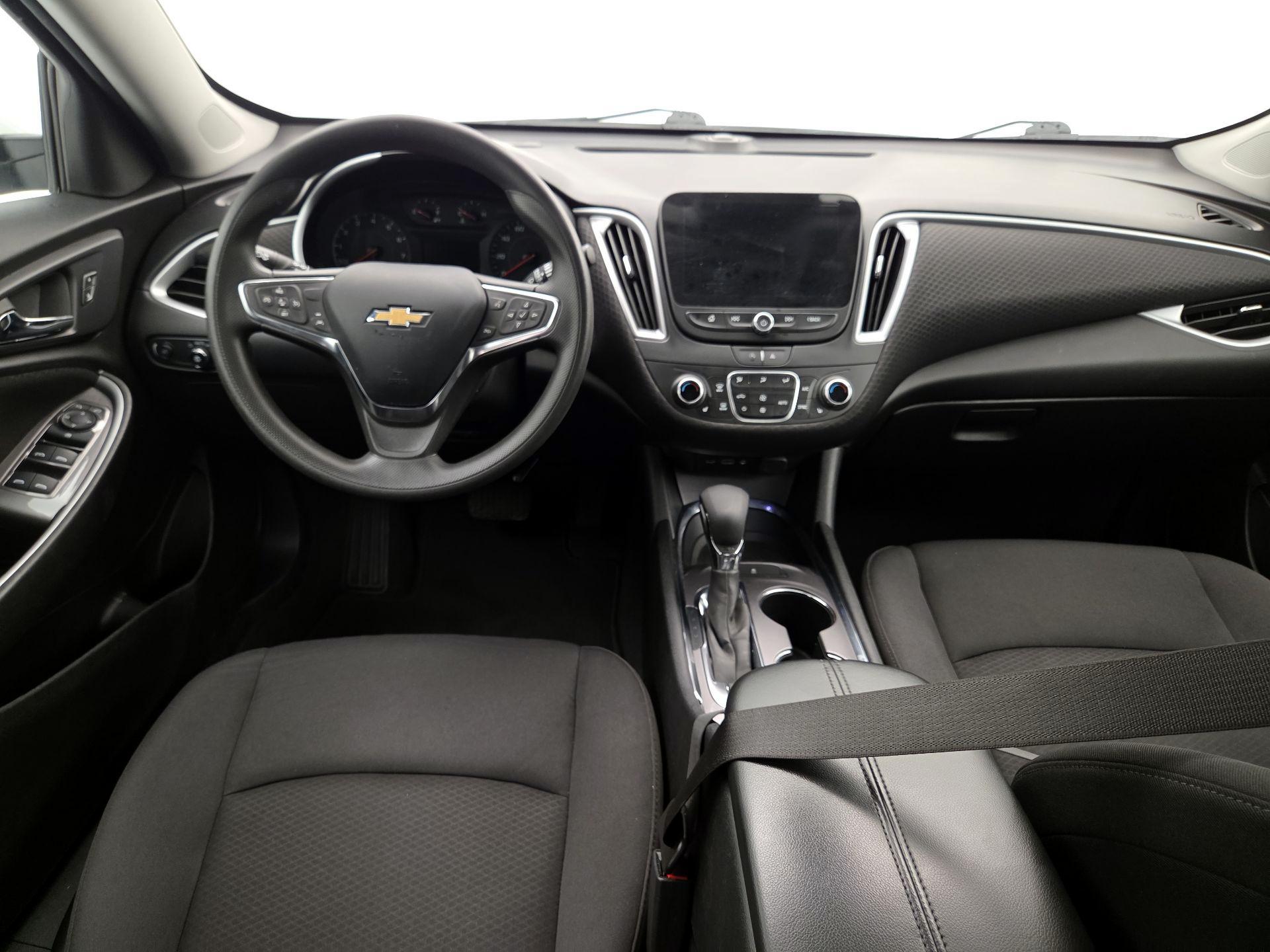 Thumbnail: 2023 Chevrolet Malibu - 9