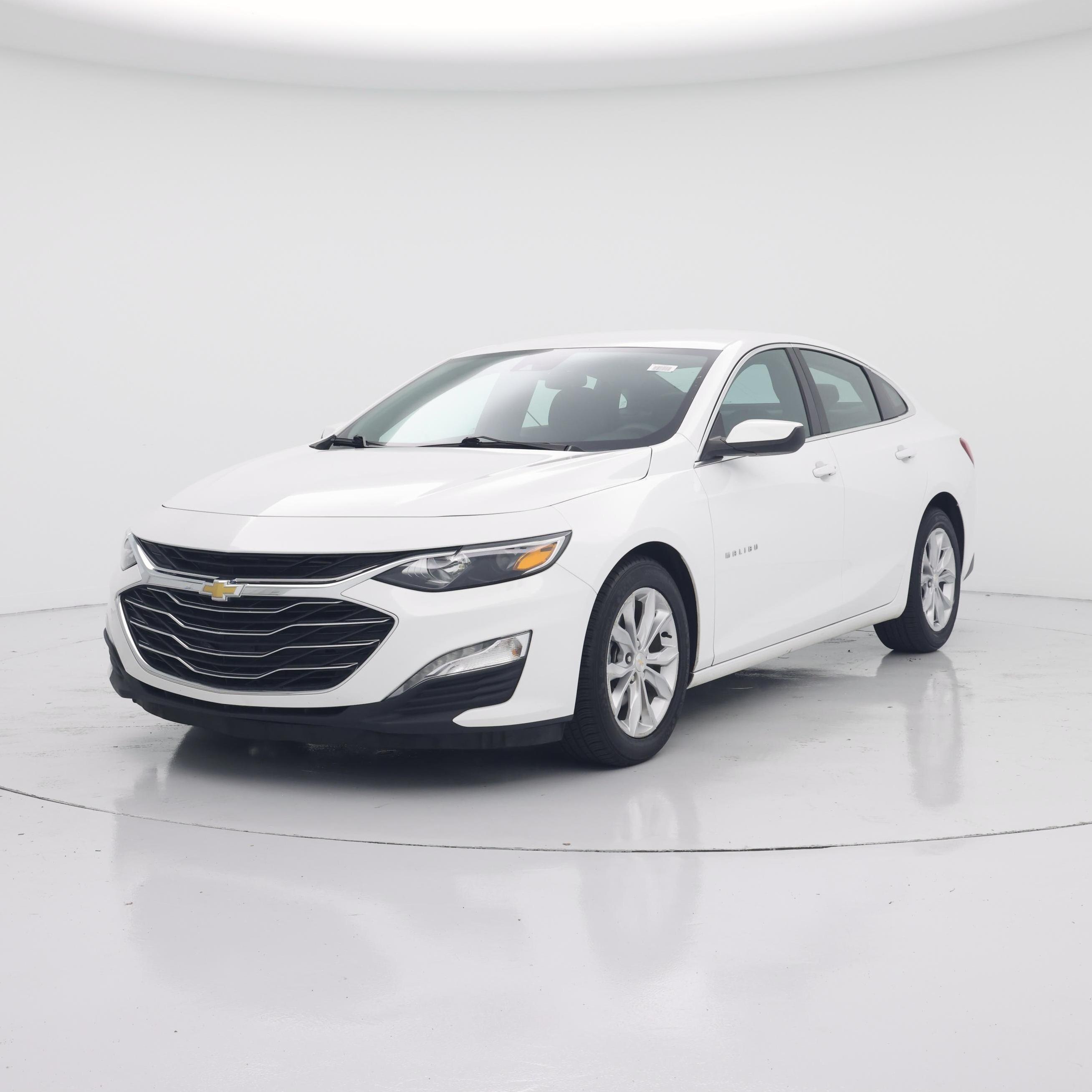 Thumbnail: 2023 Chevrolet Malibu - 4