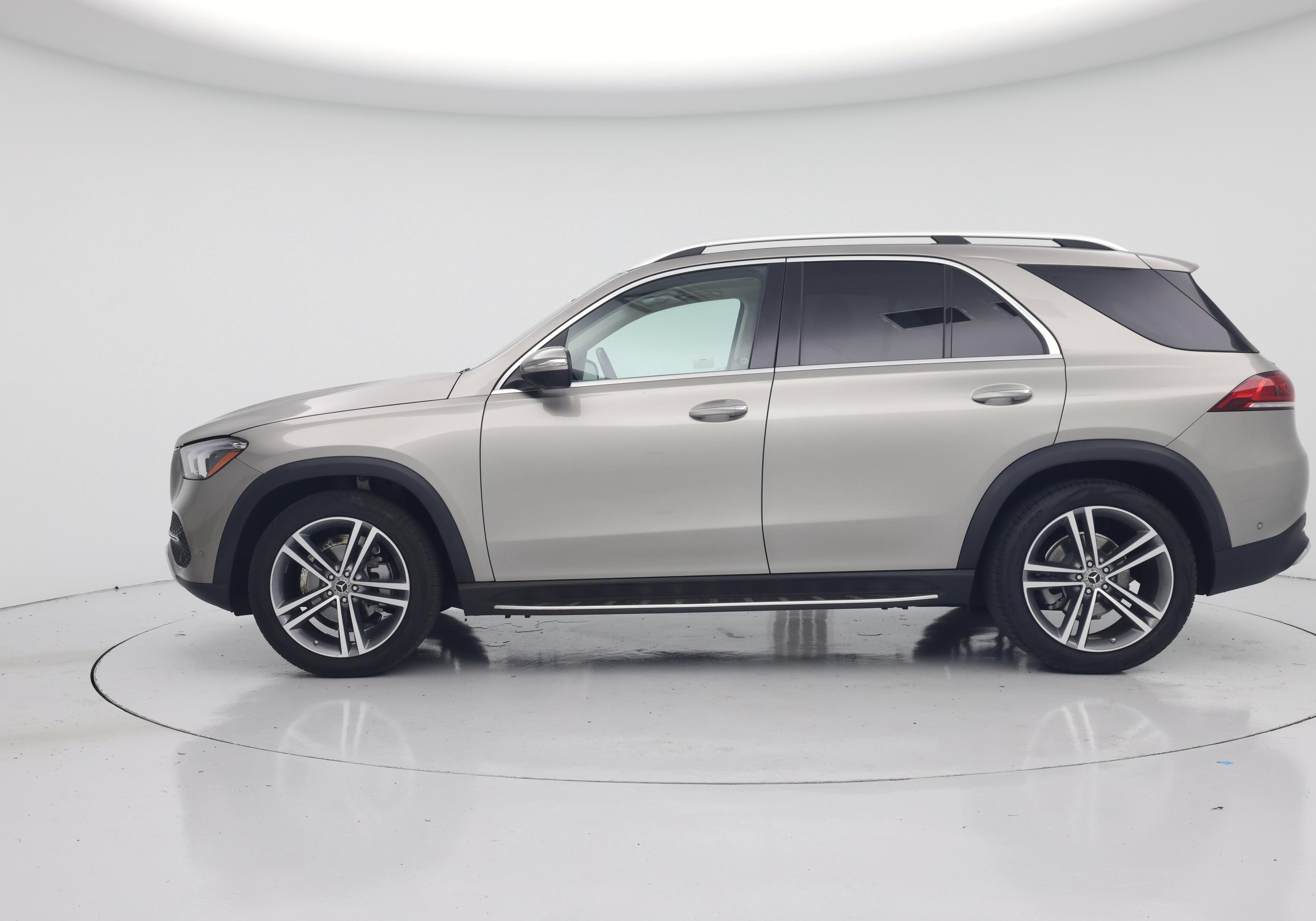 Thumbnail: 2022 Mercedes-Benz GLE - 3