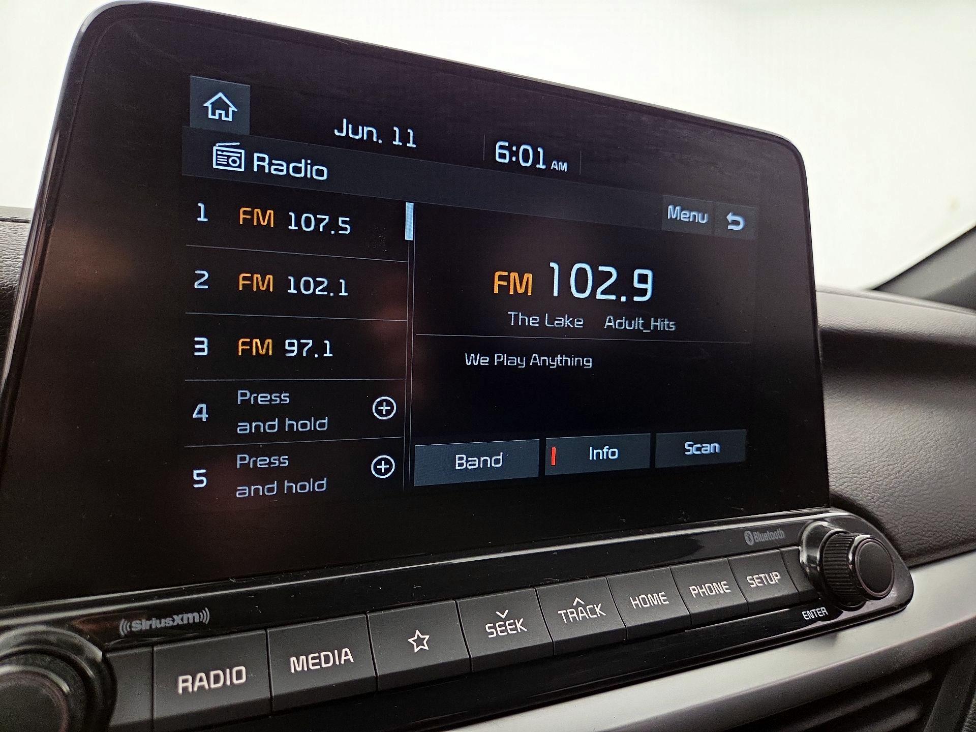 Thumbnail: 2021 Kia Forte - 15