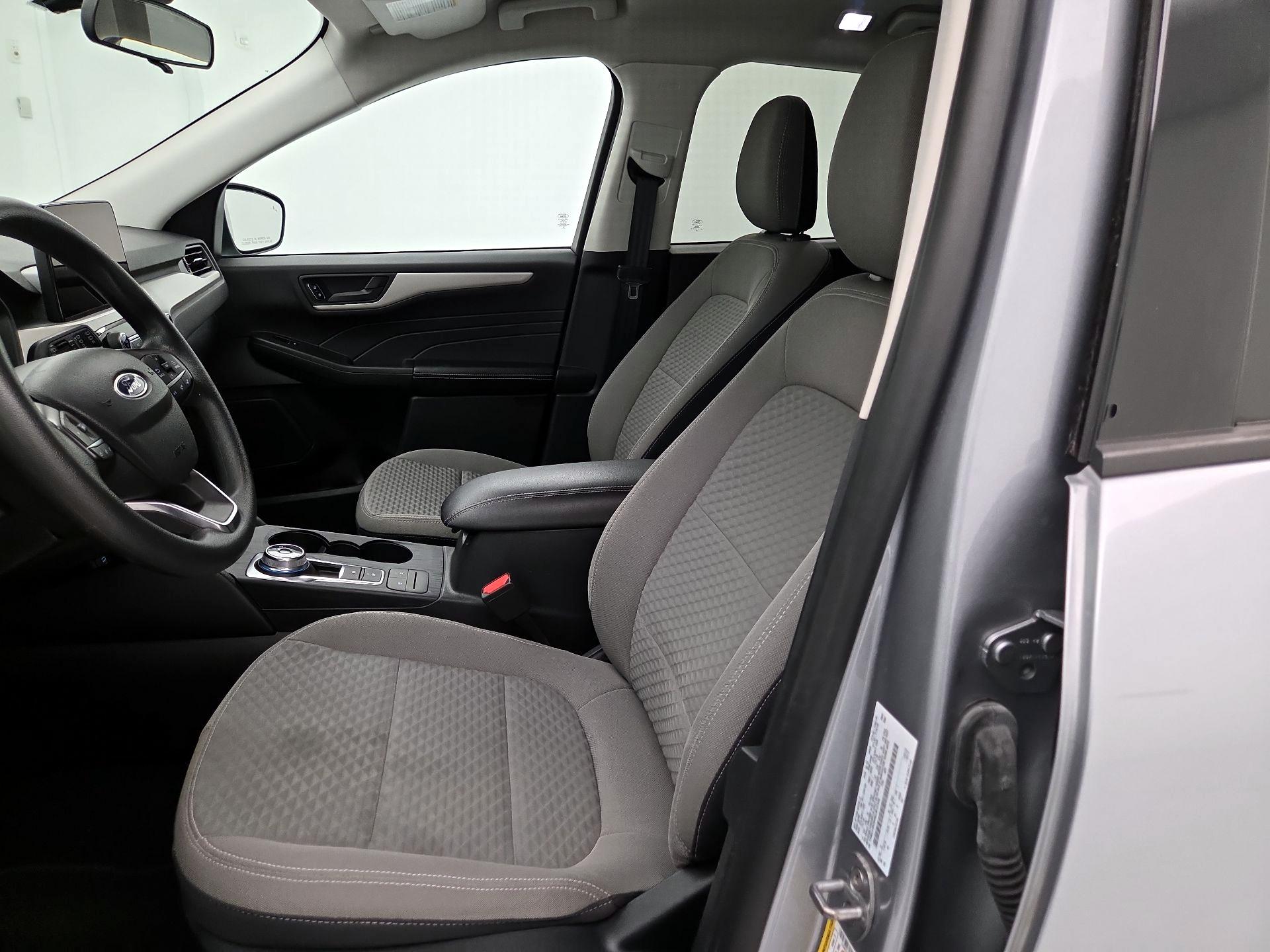 Thumbnail: 2022 Ford Escape - 11
