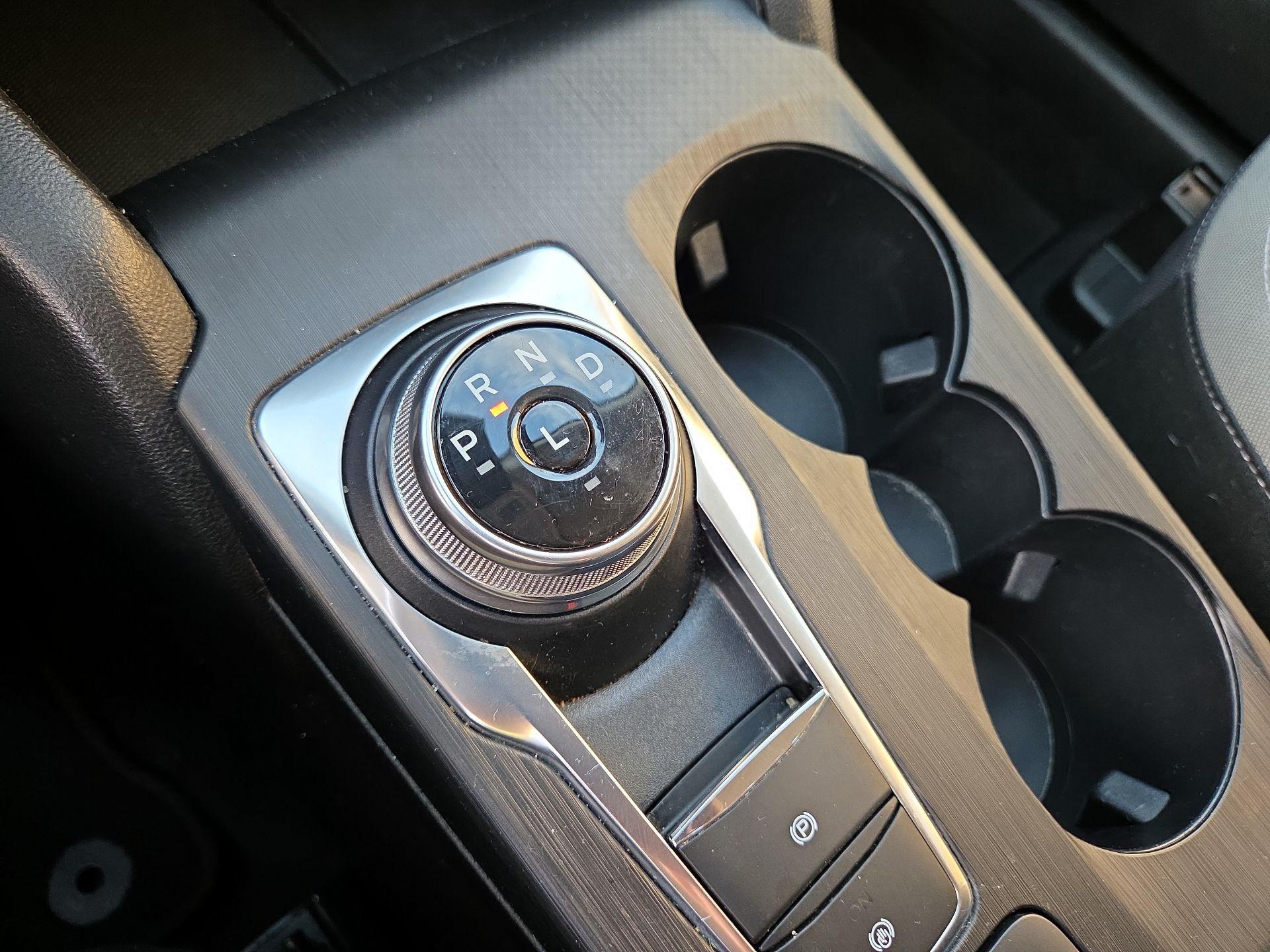 Thumbnail: 2022 Ford Escape - 17