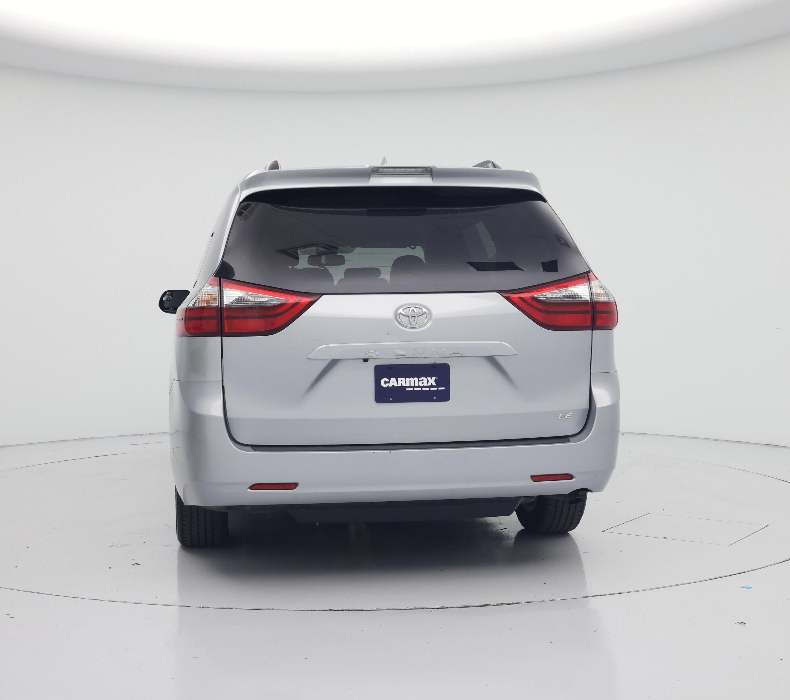 Thumbnail: 2020 Toyota Sienna - 6