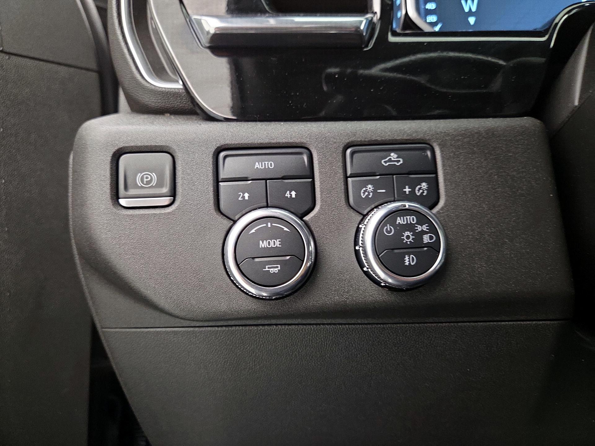 Thumbnail: 2023 GMC Sierra 1500 - 13