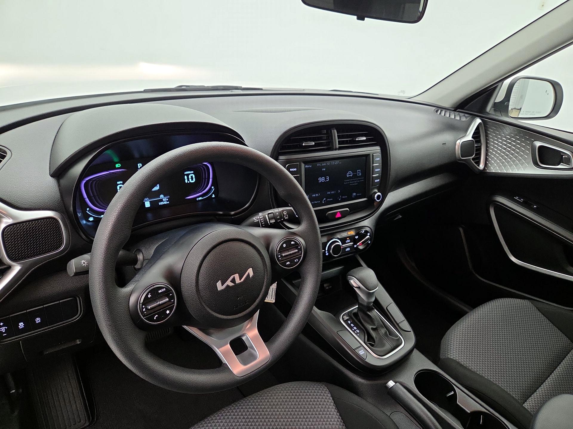Thumbnail: 2023 Kia Soul - 9