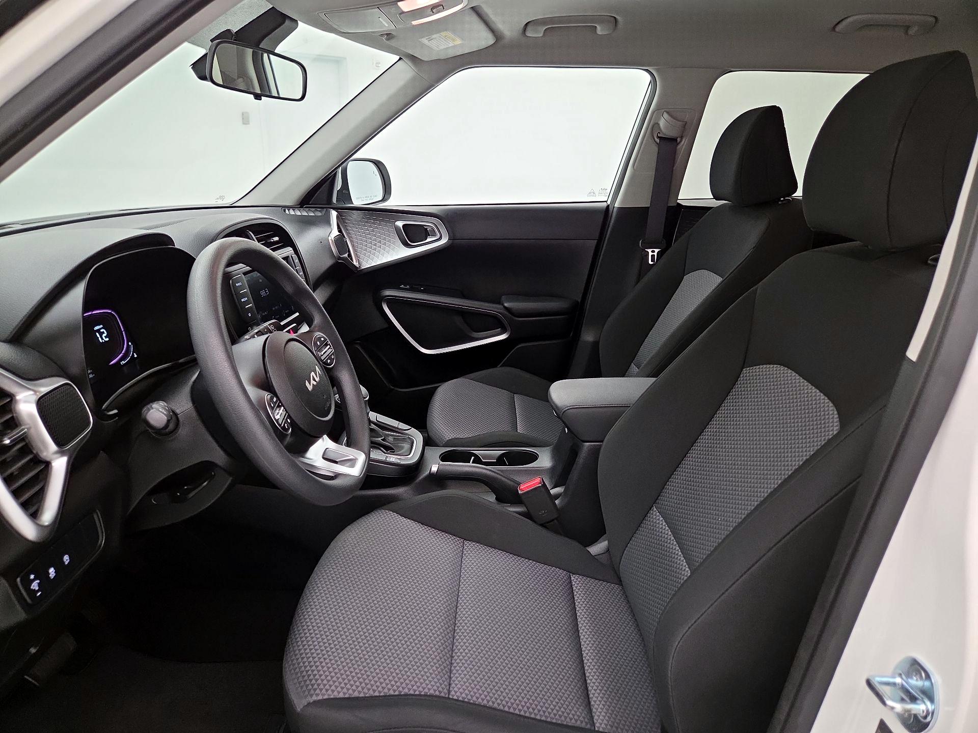 Thumbnail: 2023 Kia Soul - 11