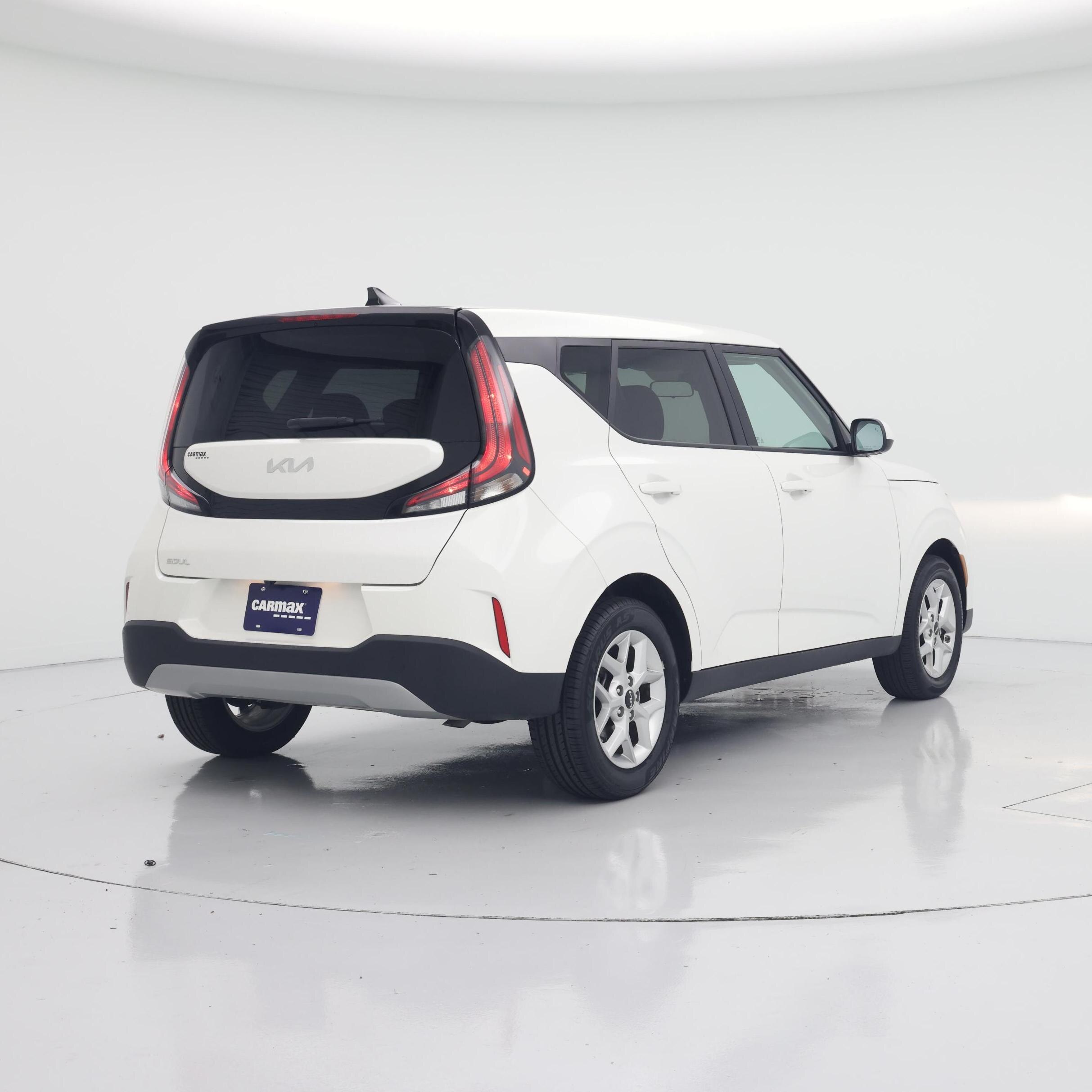 Thumbnail: 2023 Kia Soul - 8