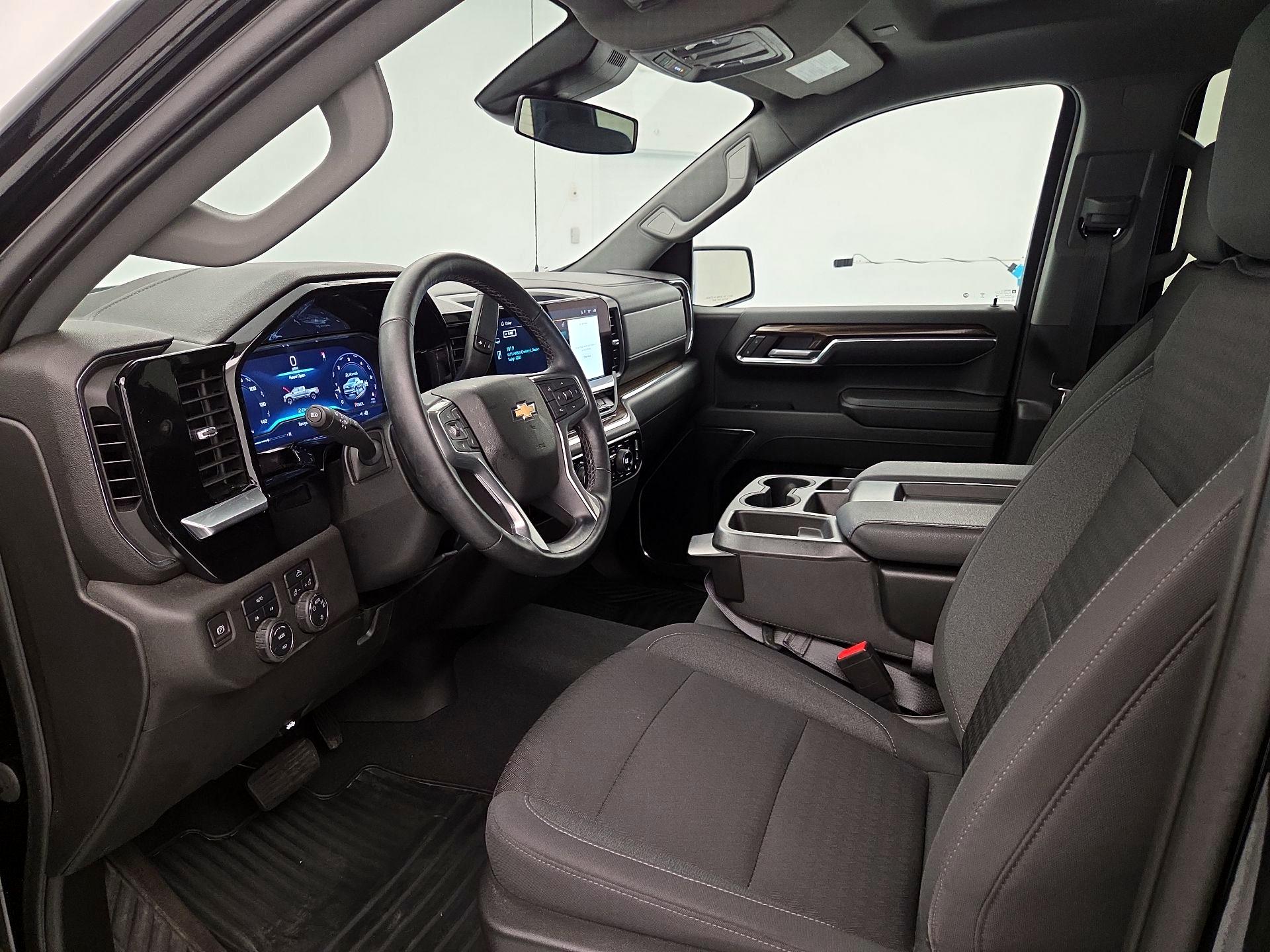 Thumbnail: 2023 Chevrolet Silverado 1500 - 11