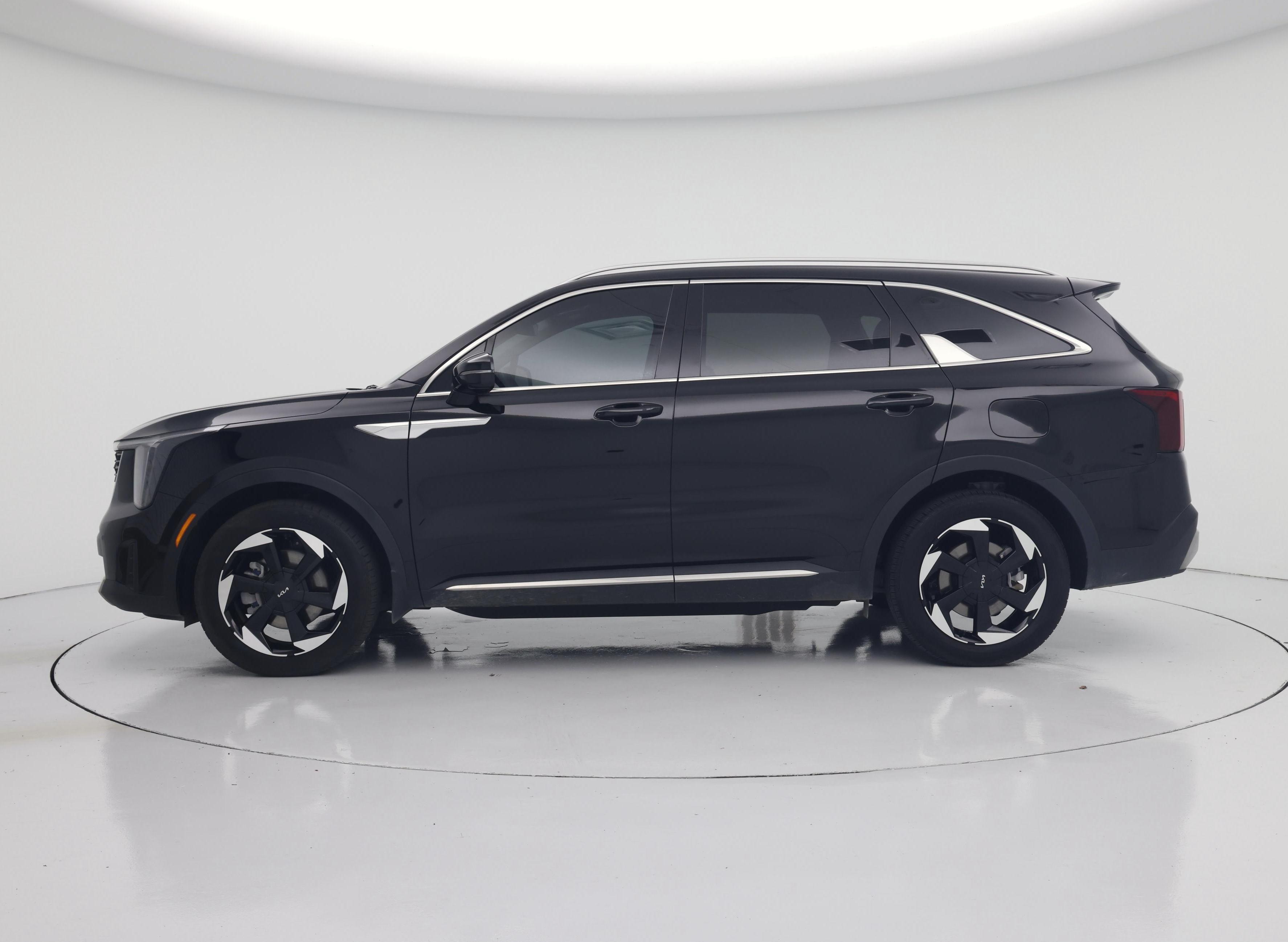 Thumbnail: 2025 Kia Sorento - 3