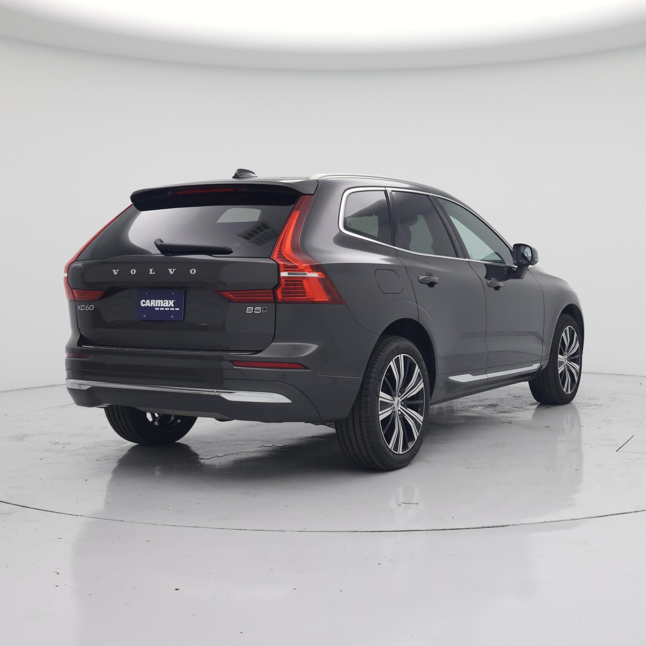 Thumbnail: 2023 Volvo XC60 - 8