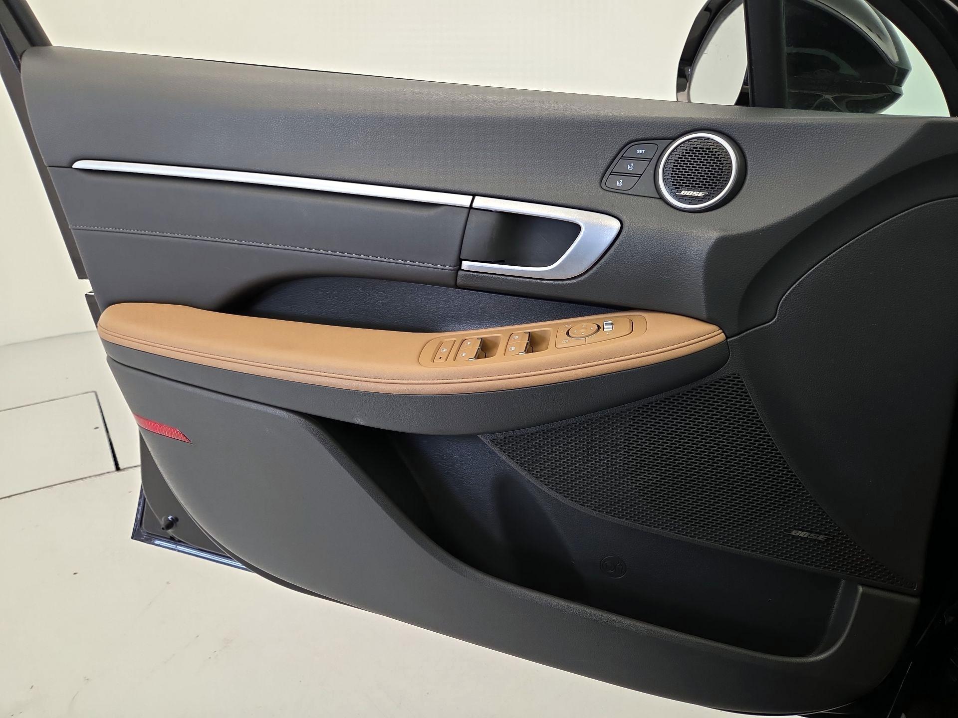 Thumbnail: 2024 Hyundai Sonata - 12