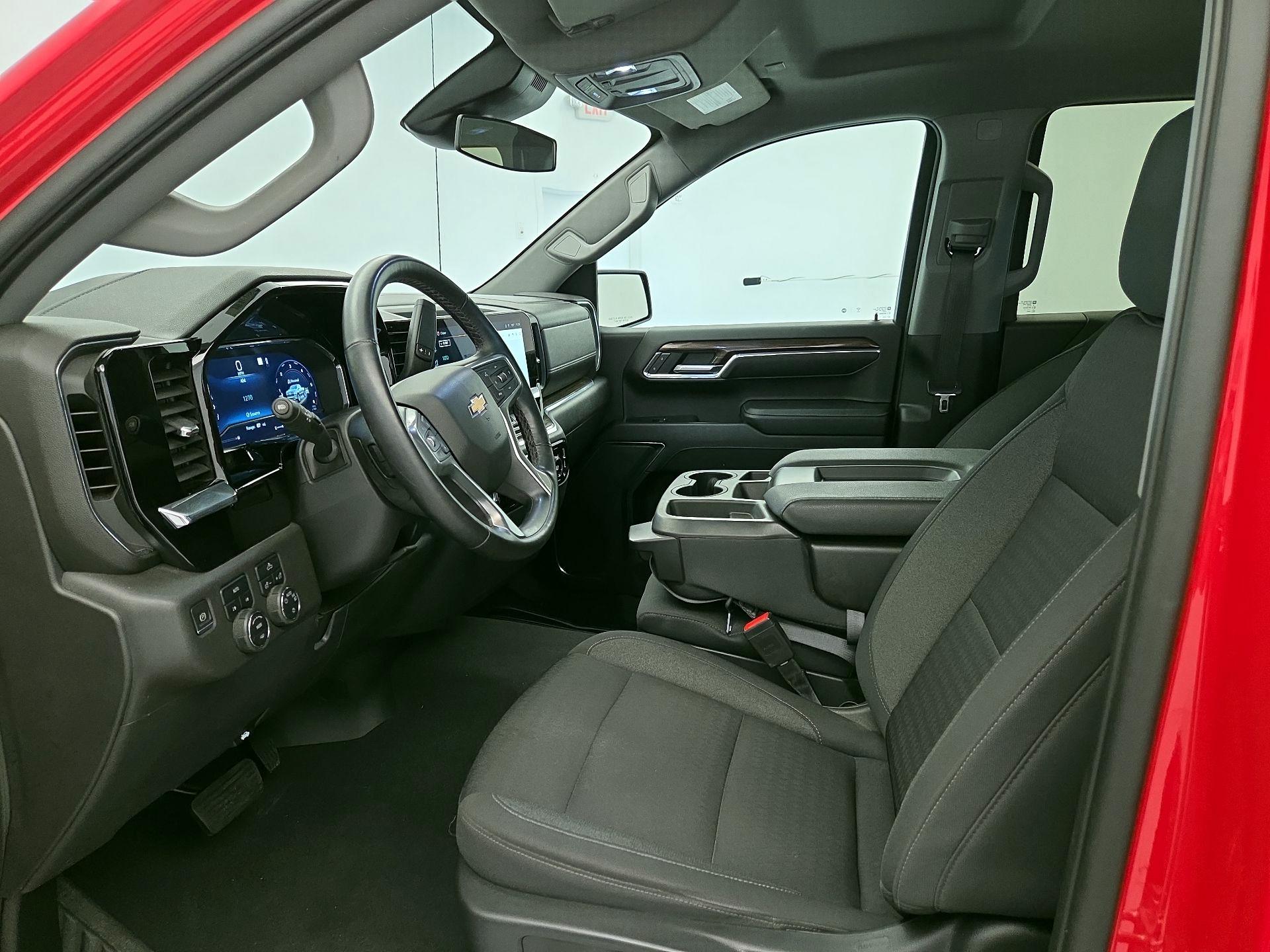Thumbnail: 2023 Chevrolet Silverado 1500 - 11