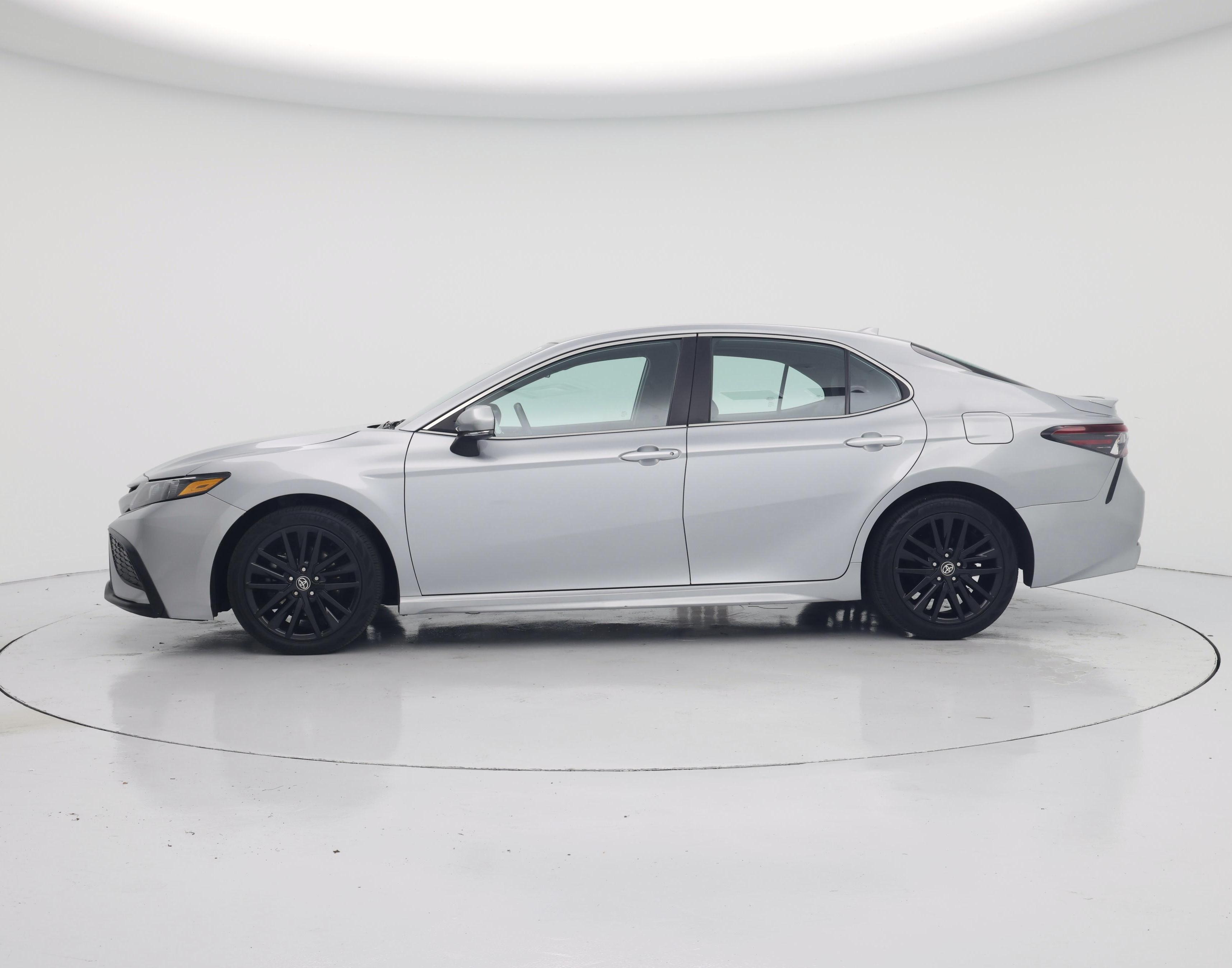 Thumbnail: 2023 Toyota Camry - 3