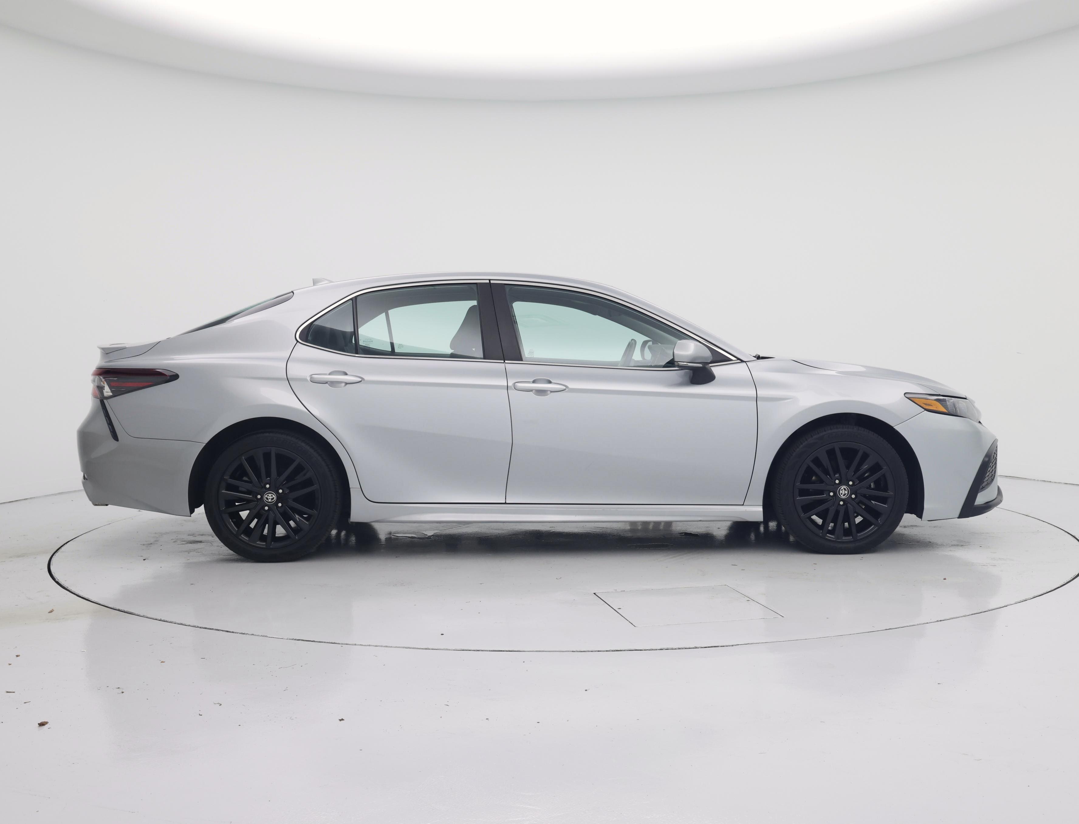 Thumbnail: 2023 Toyota Camry - 7