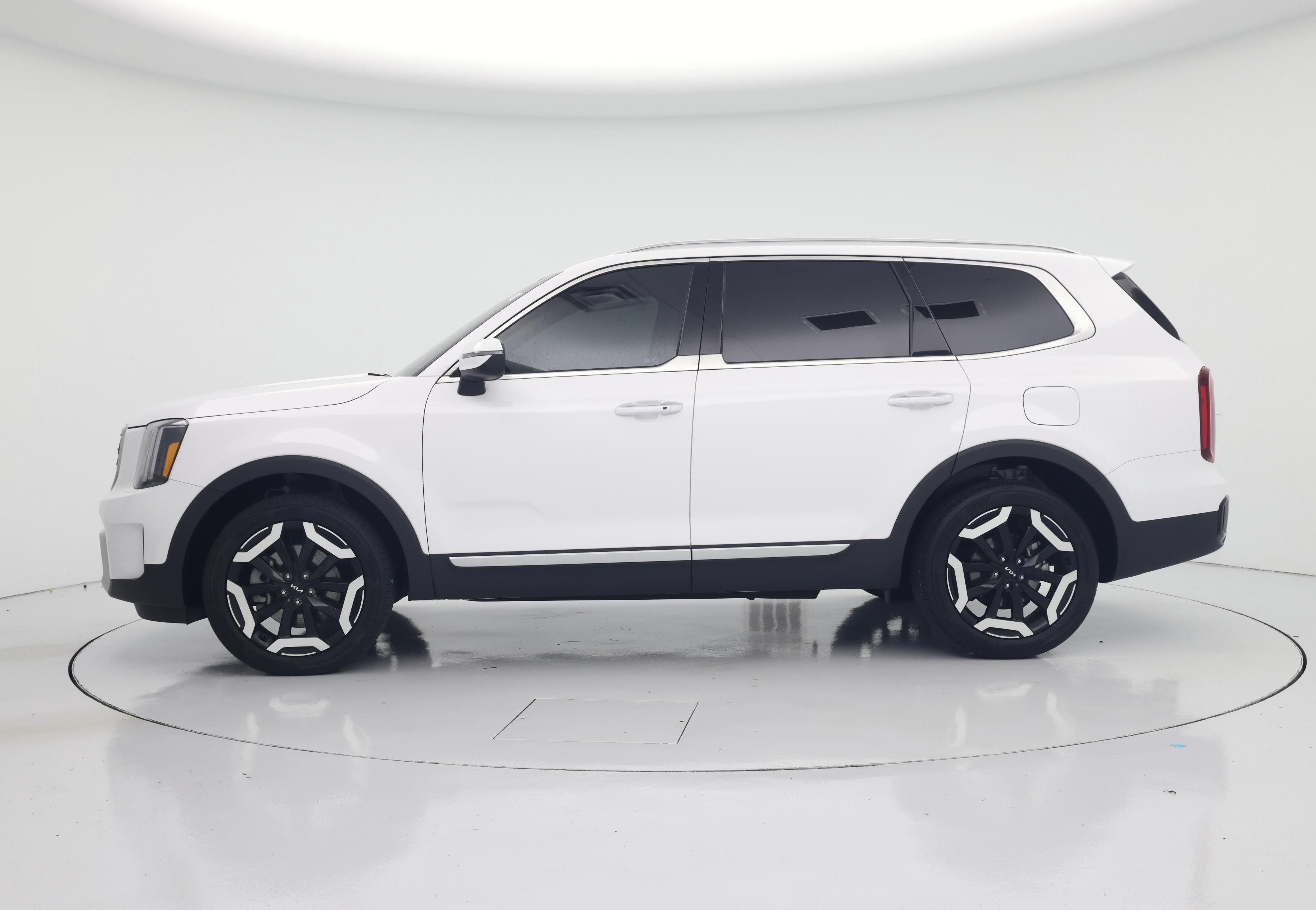 Thumbnail: 2025 Kia Telluride - 3