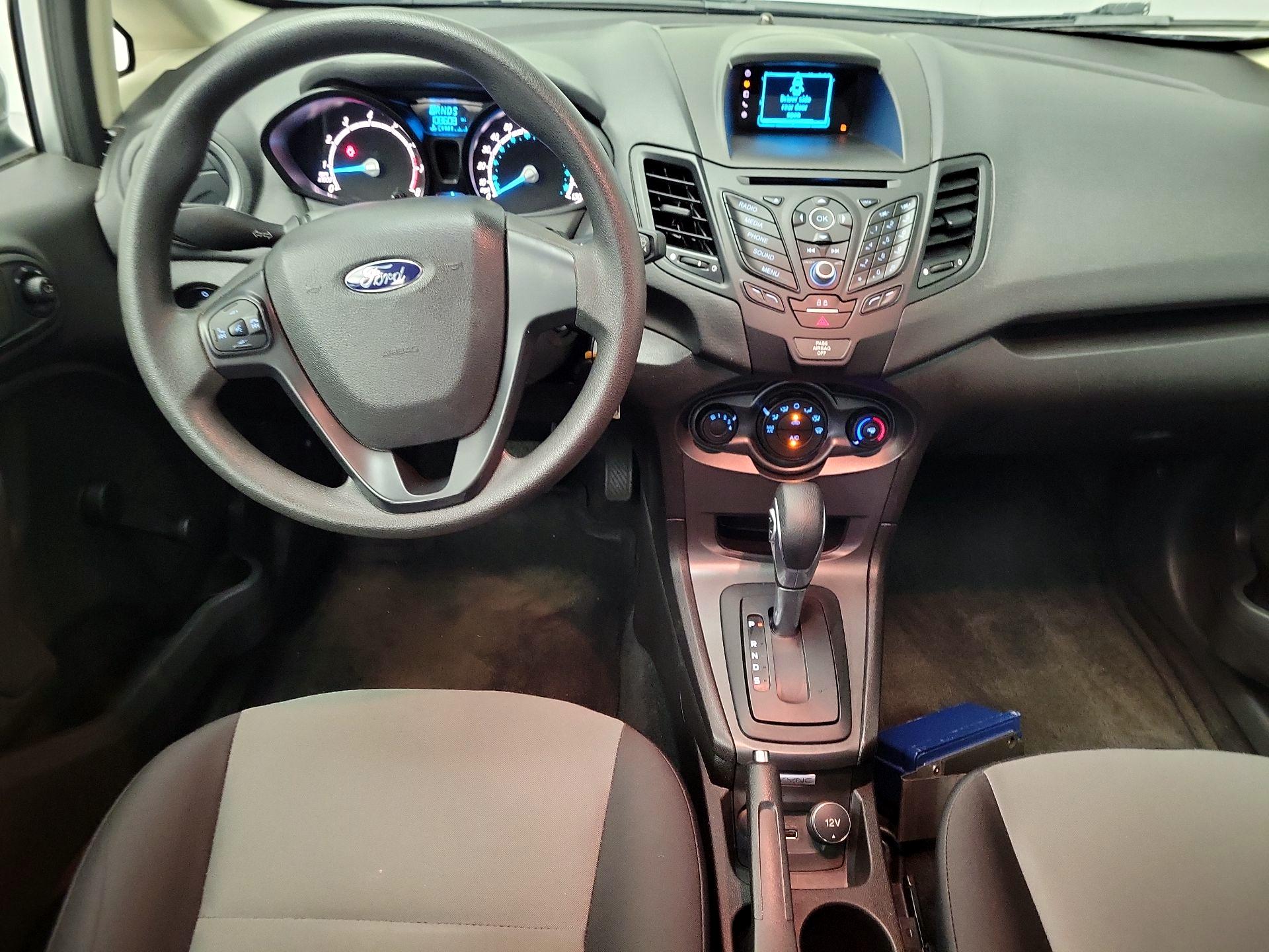 Thumbnail: 2016 Ford Fiesta - 9