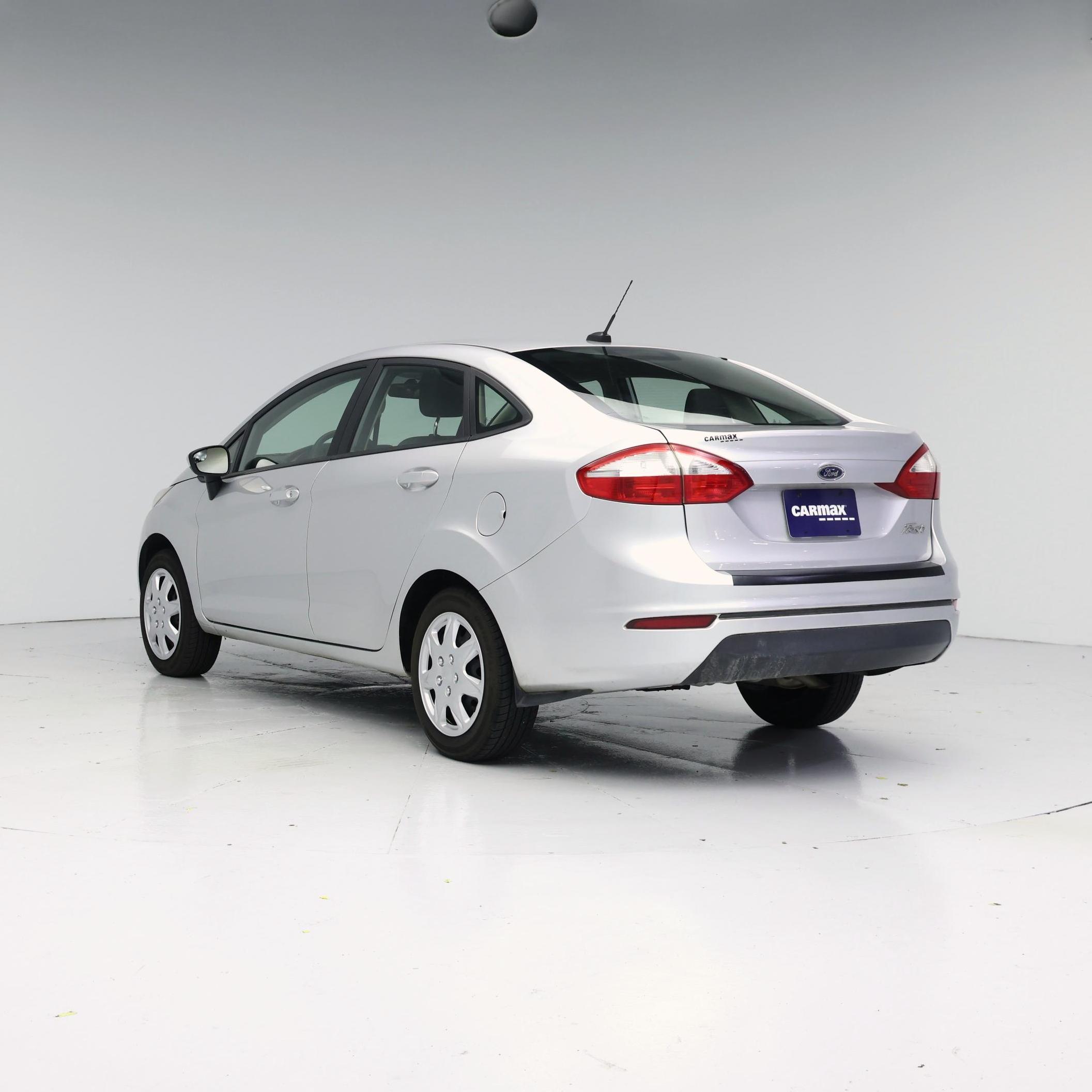Thumbnail: 2016 Ford Fiesta - 2