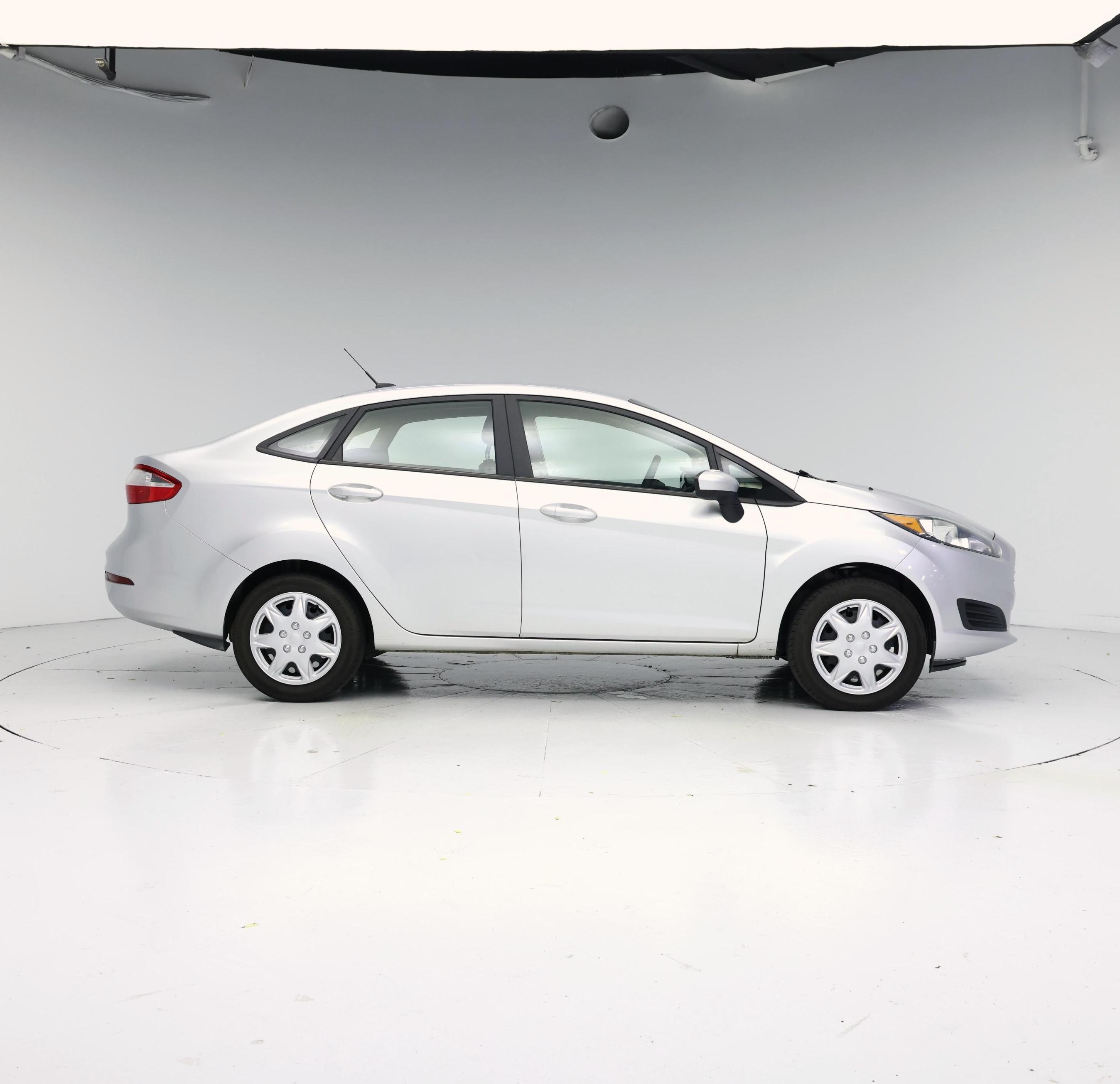 Thumbnail: 2016 Ford Fiesta - 7