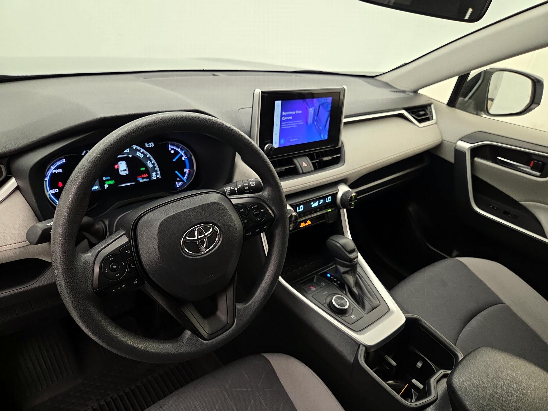 Thumbnail: 2025 Toyota RAV4 - 9