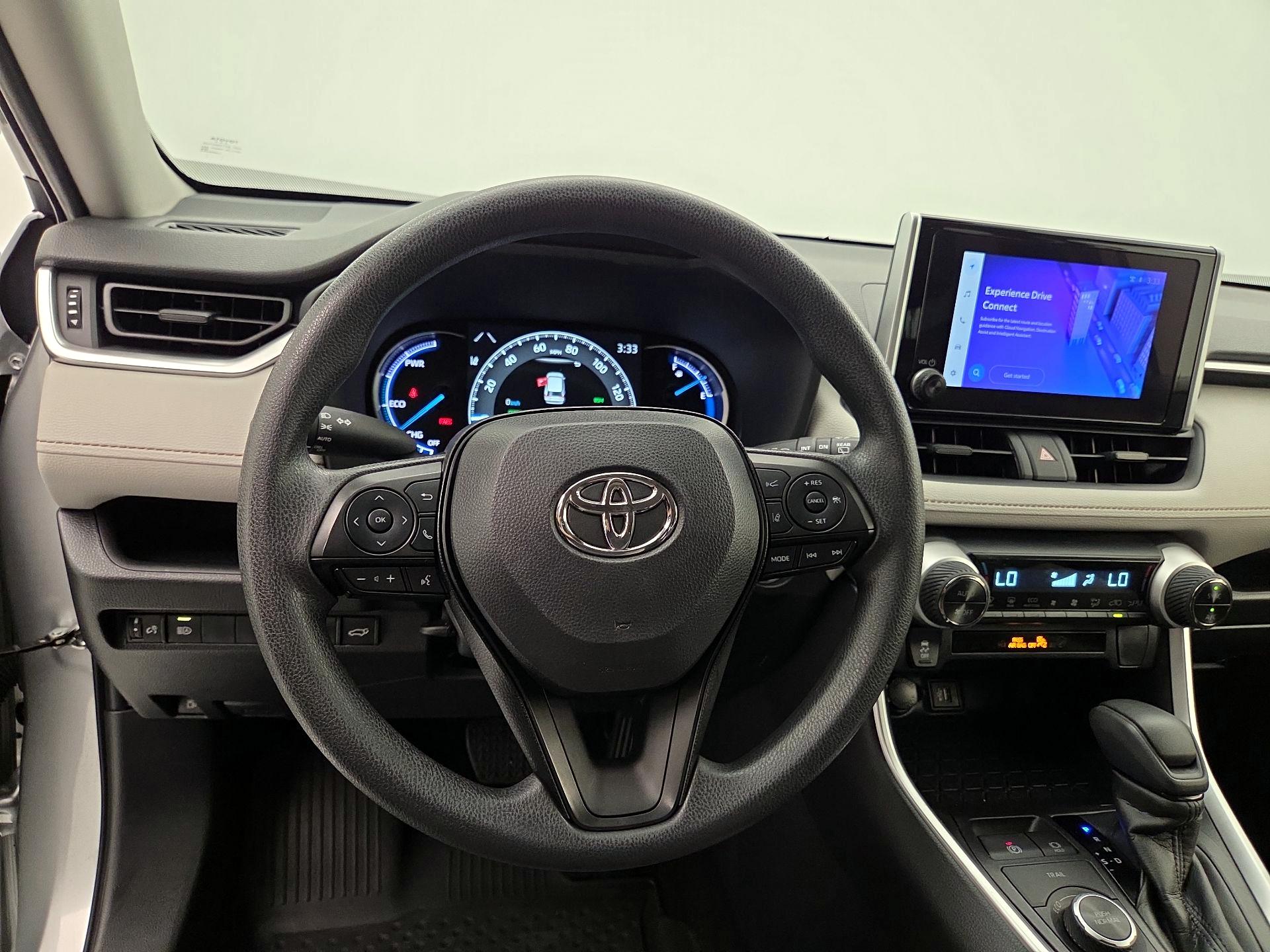 Thumbnail: 2025 Toyota RAV4 - 10