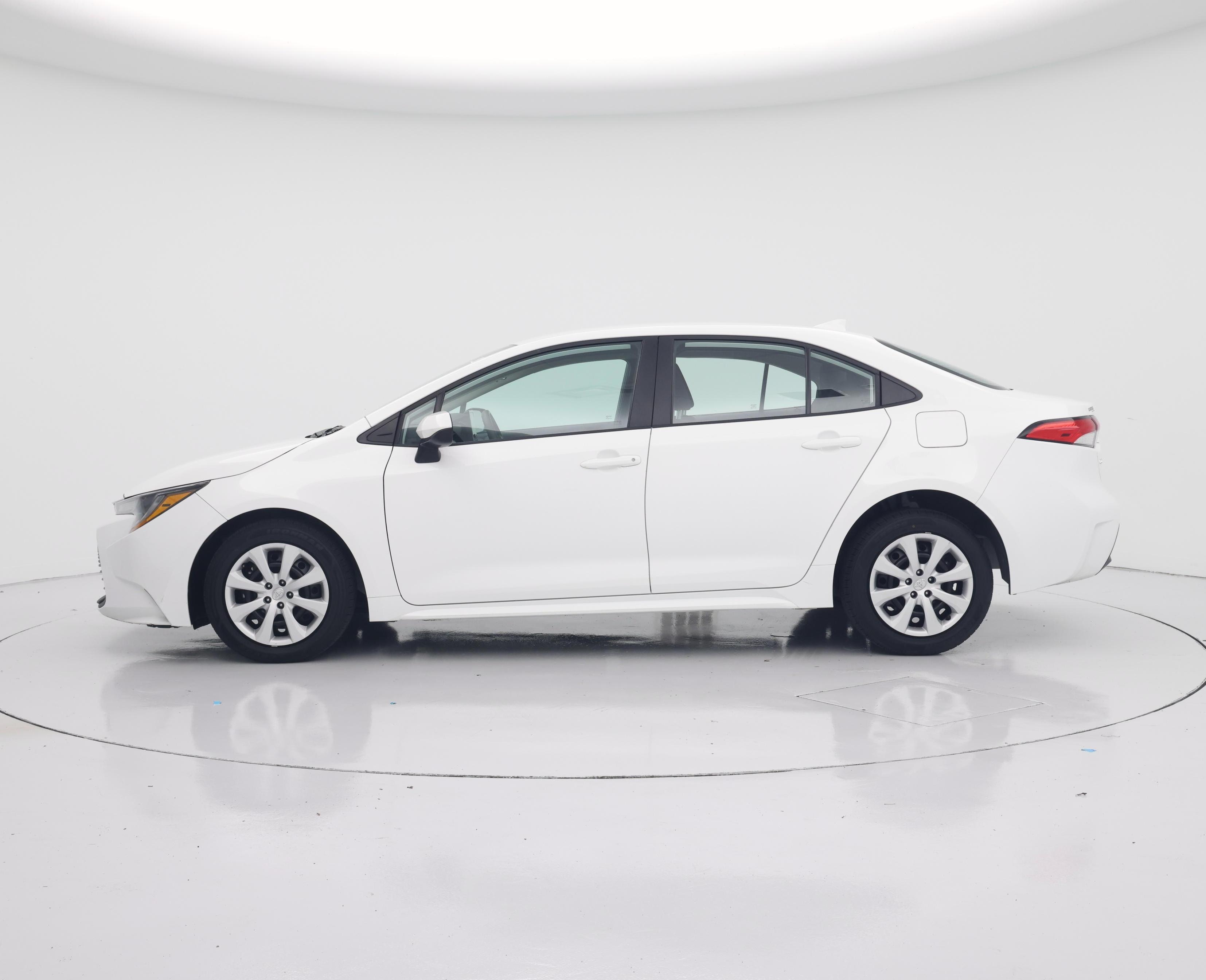 Thumbnail: 2024 Toyota Corolla - 3