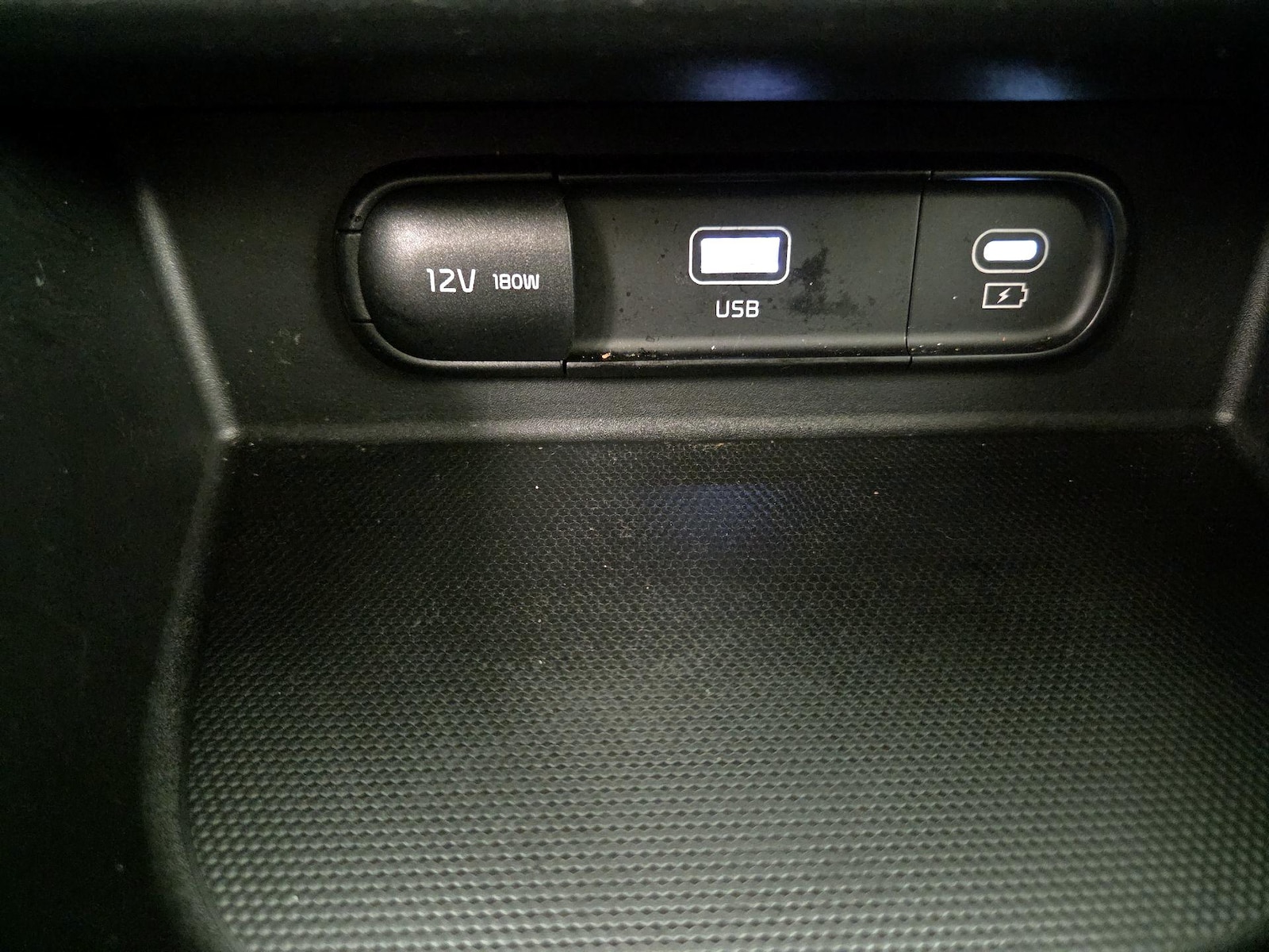2024 Kia Seltos EX - Photo 20