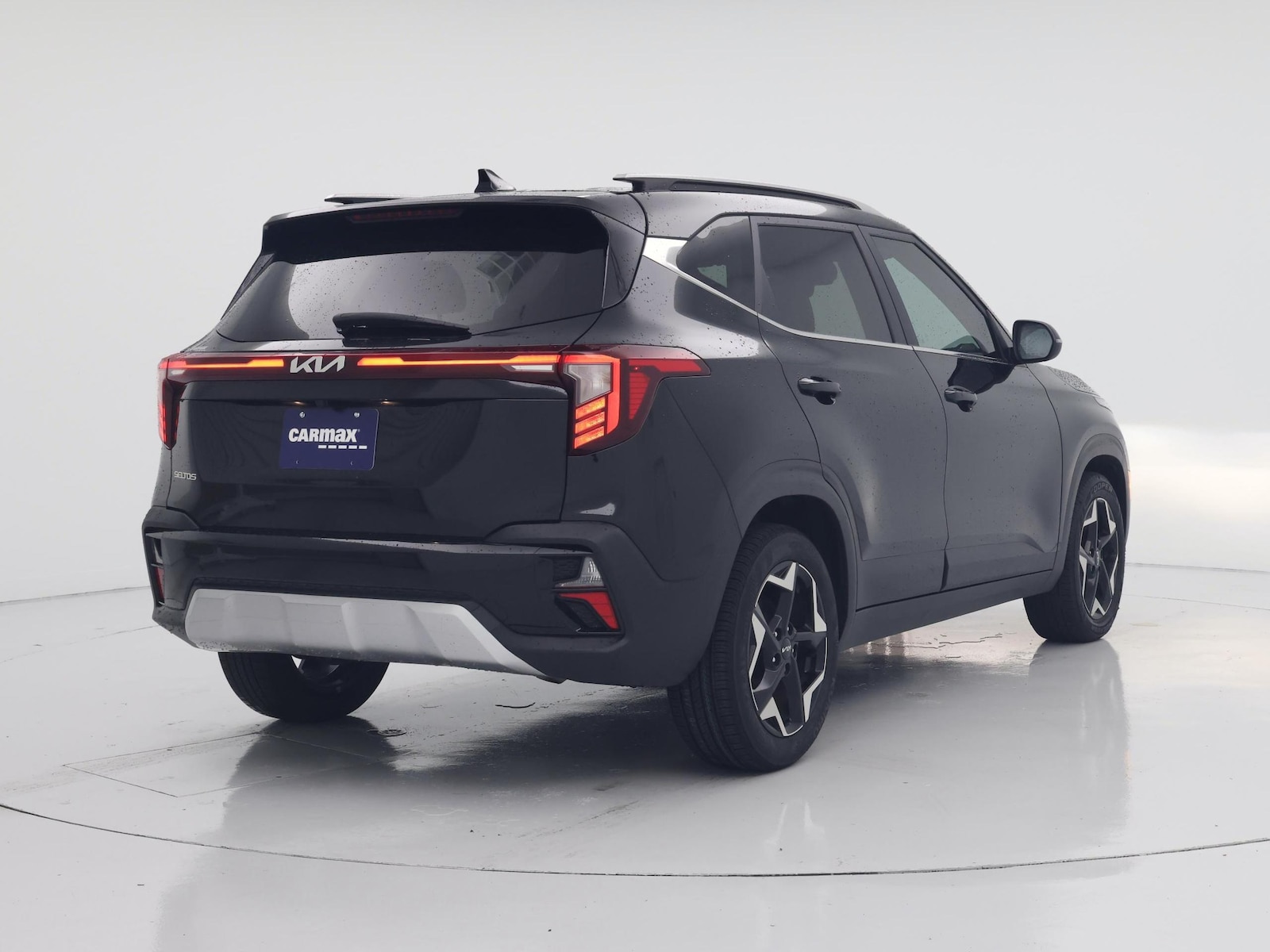 2024 Kia Seltos EX - Photo 9