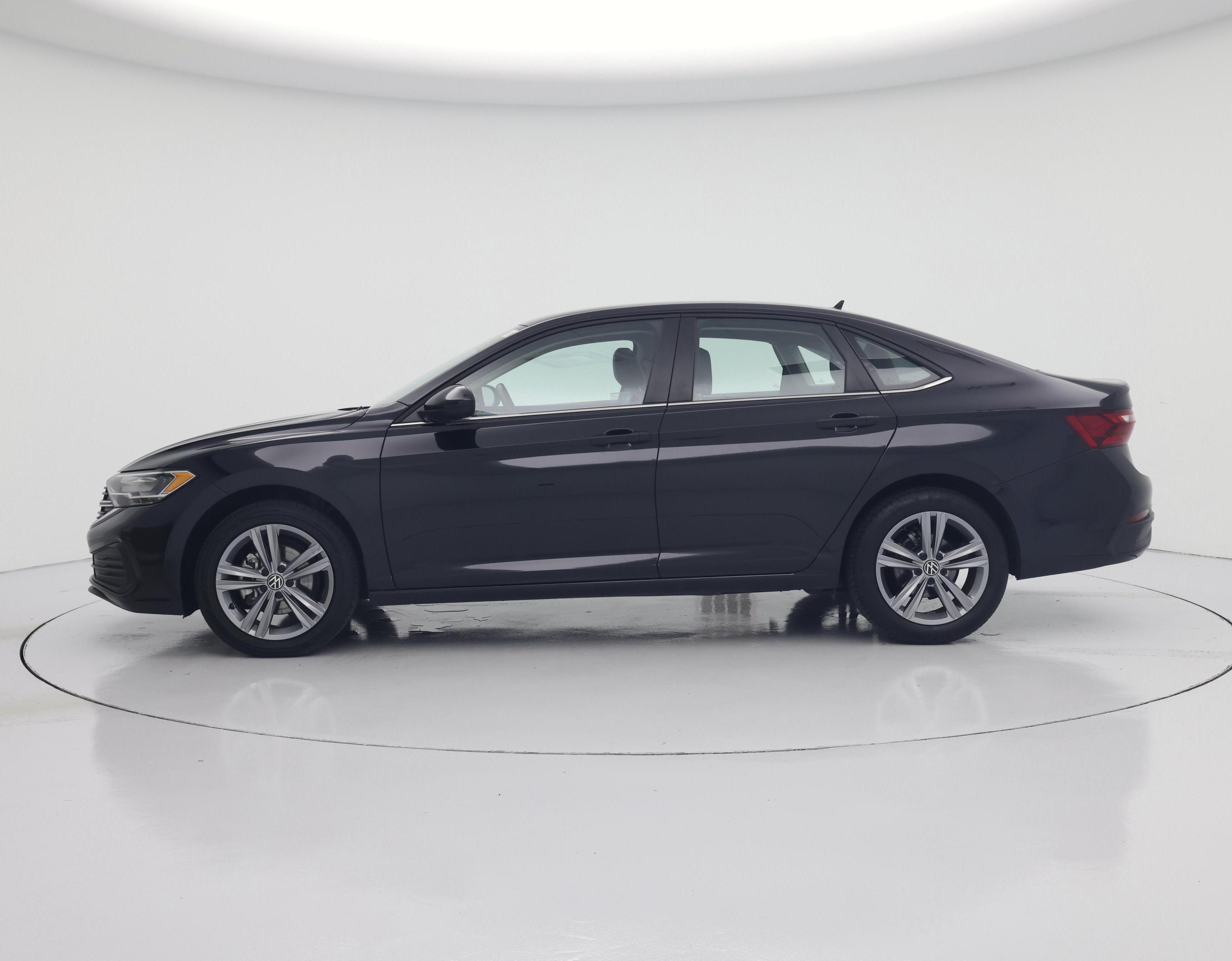 Thumbnail: 2024 Volkswagen Jetta - 3