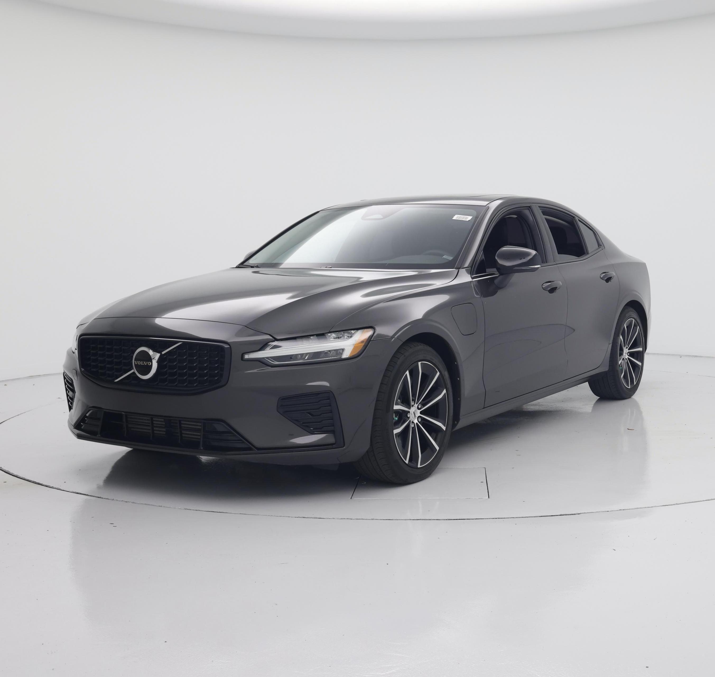 Thumbnail: 2024 Volvo S60 - 4