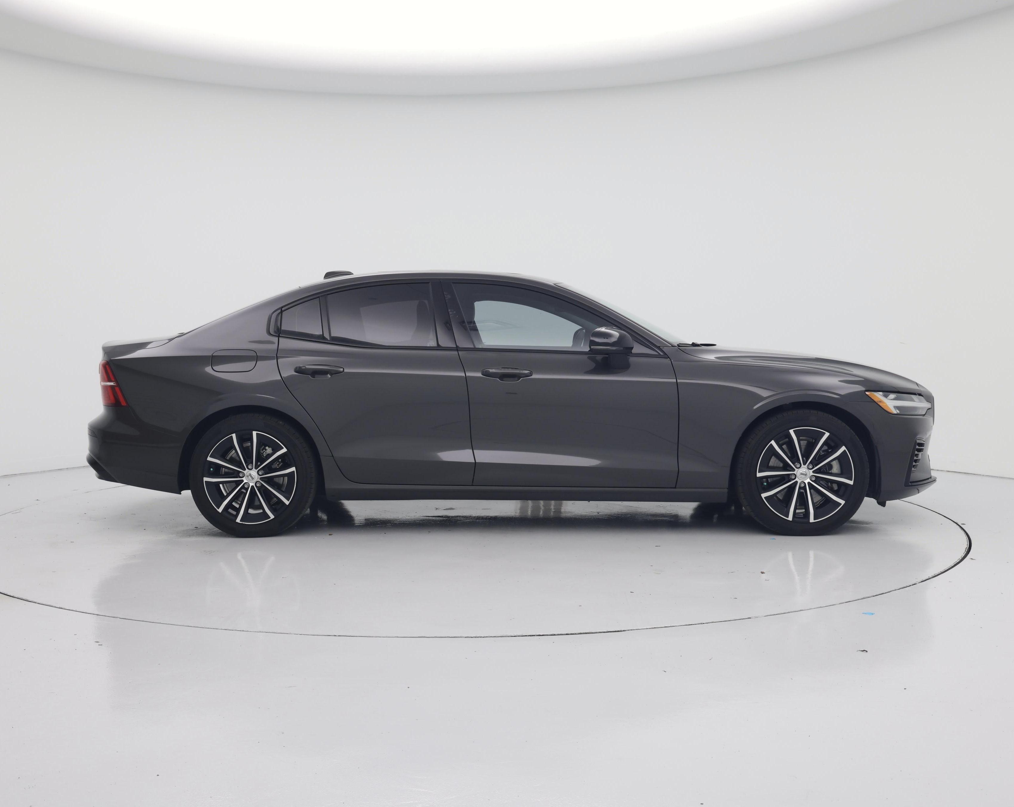 Thumbnail: 2024 Volvo S60 - 7