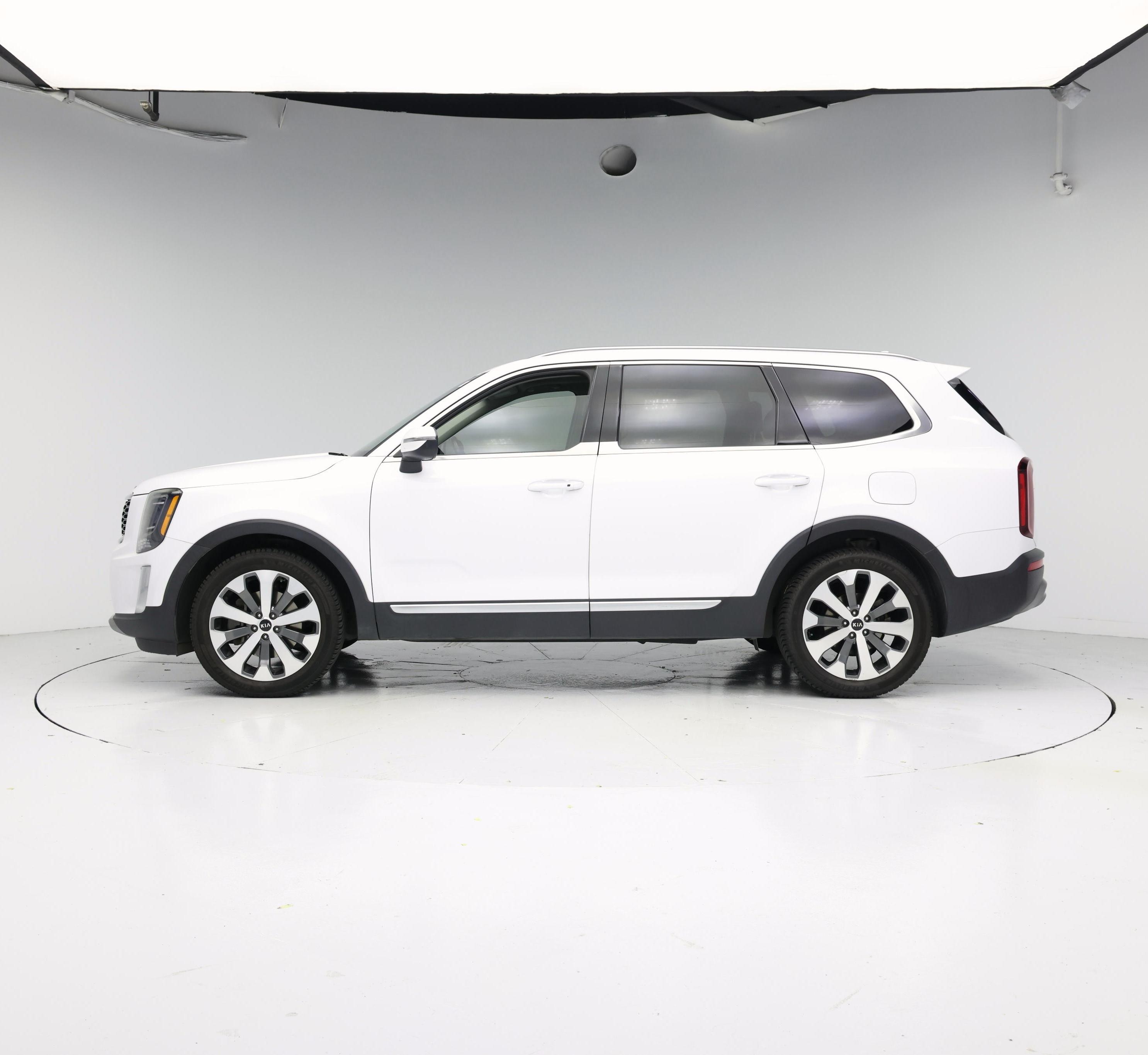Thumbnail: 2021 Kia Telluride - 3