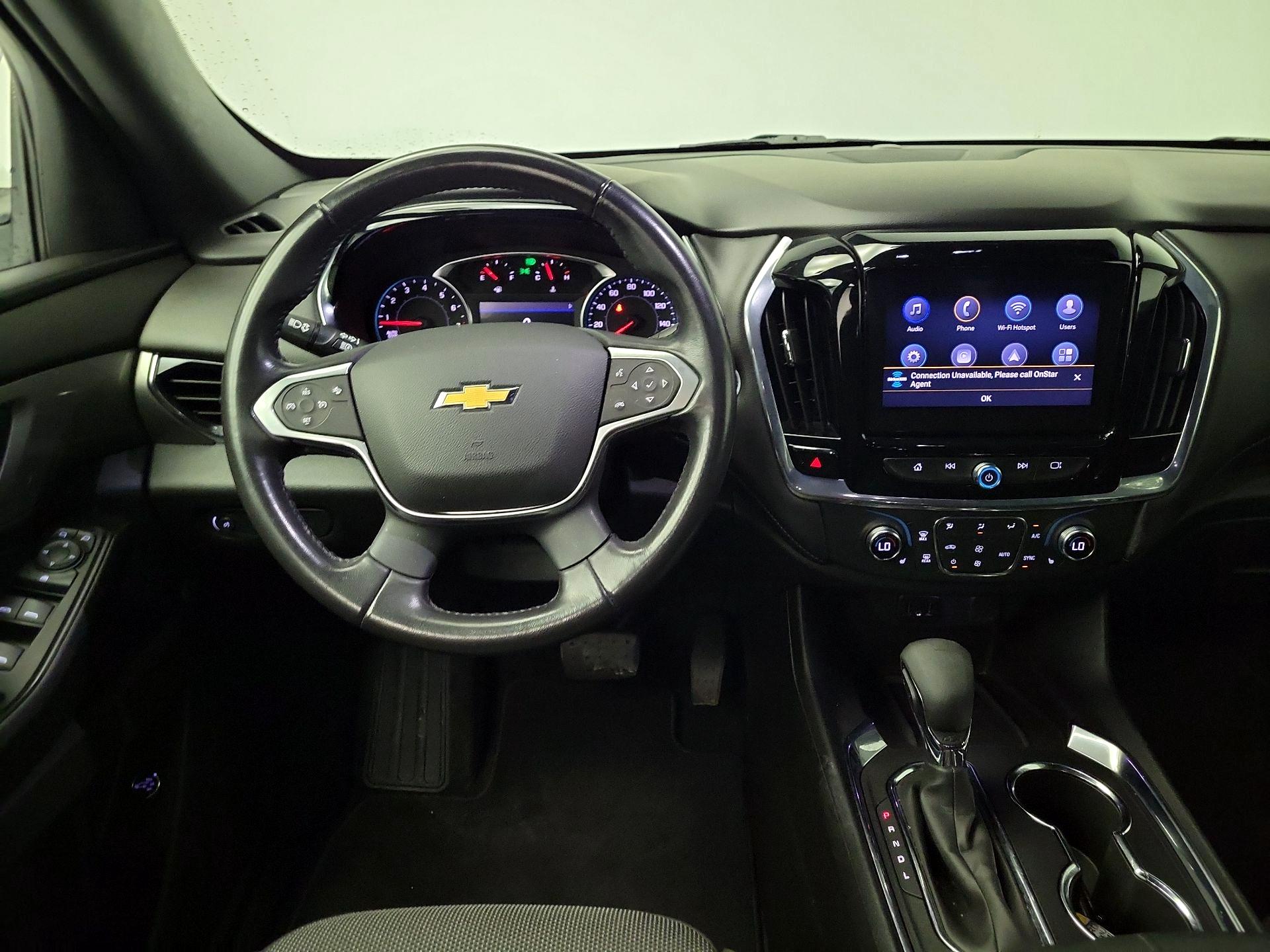 Thumbnail: 2022 Chevrolet Traverse - 10