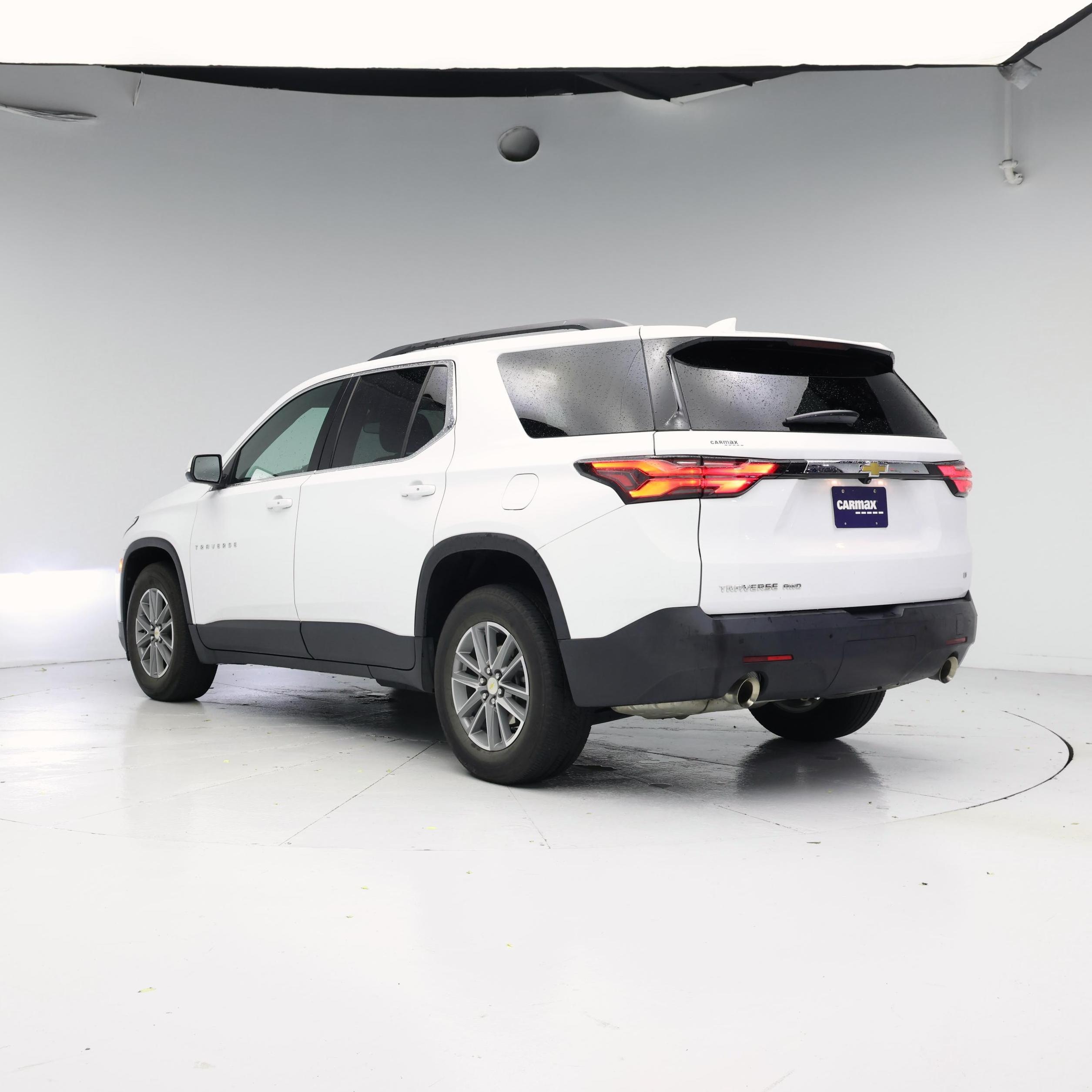 Thumbnail: 2022 Chevrolet Traverse - 2