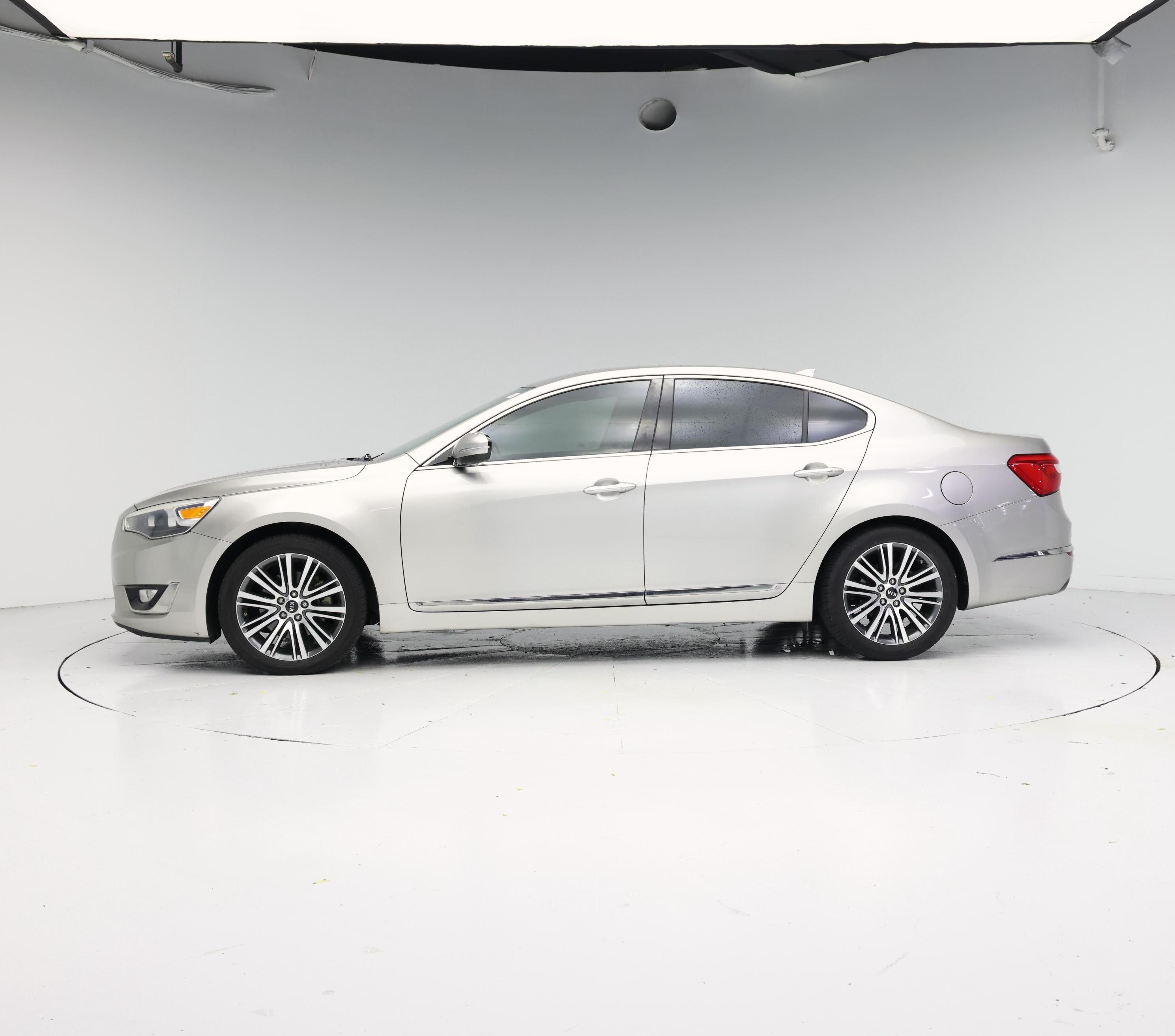 Thumbnail: 2015 Kia Cadenza - 3