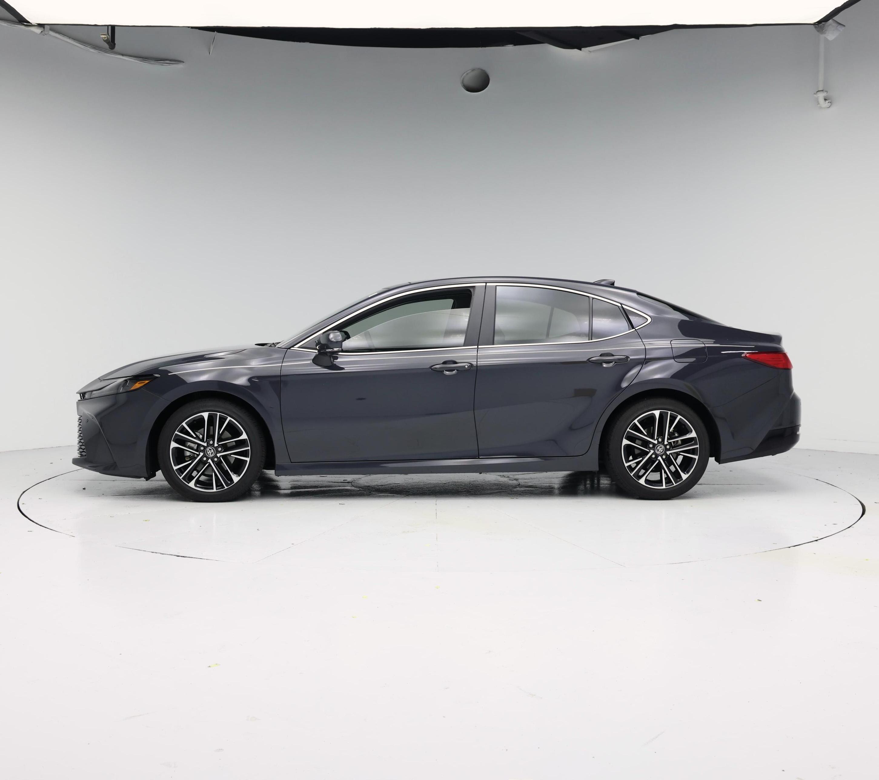 Thumbnail: 2025 Toyota Camry - 3