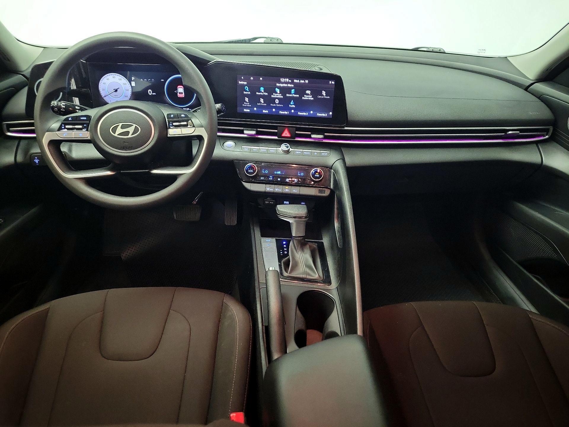 Thumbnail: 2024 Hyundai Elantra - 9