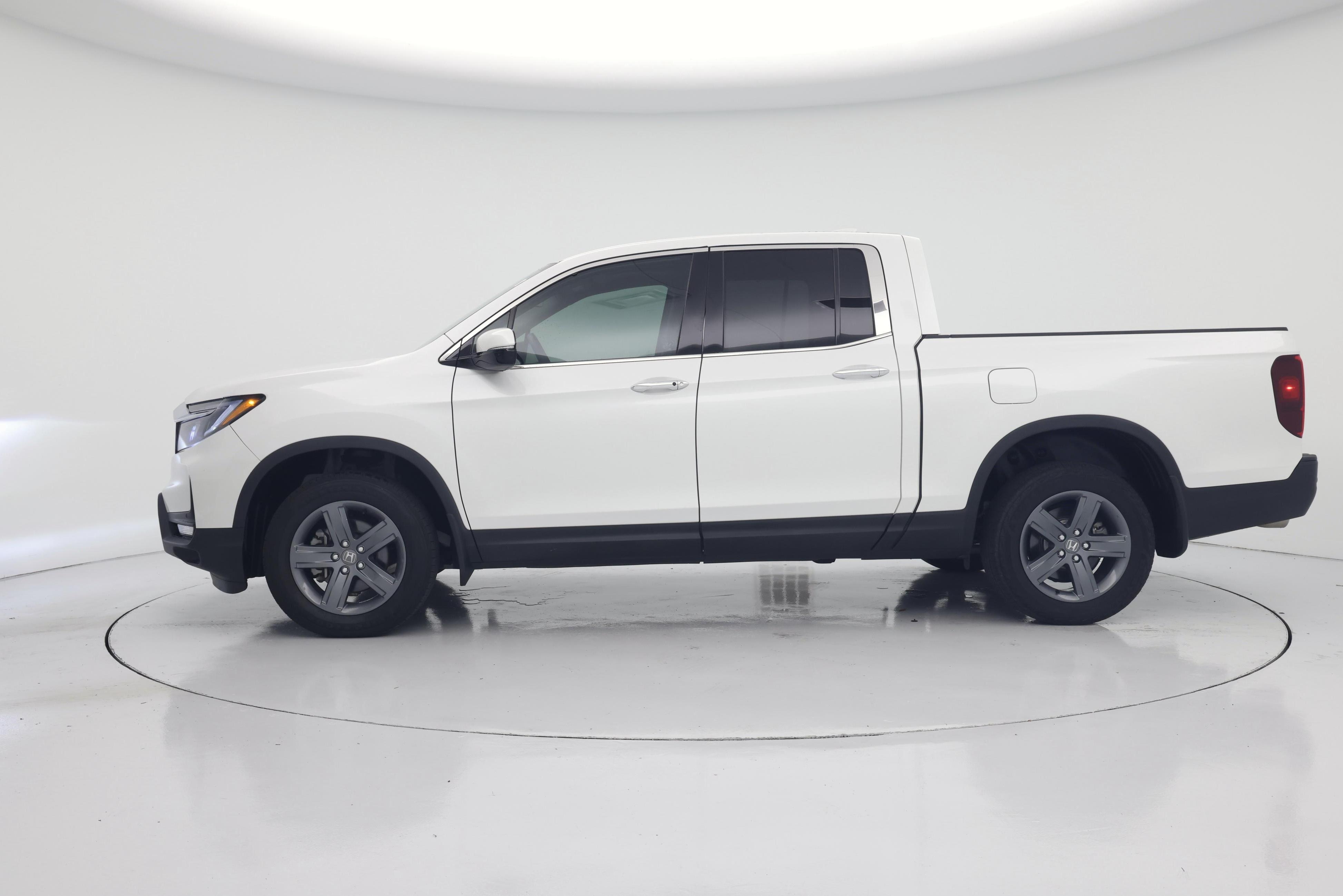 Thumbnail: 2023 Honda Ridgeline - 3