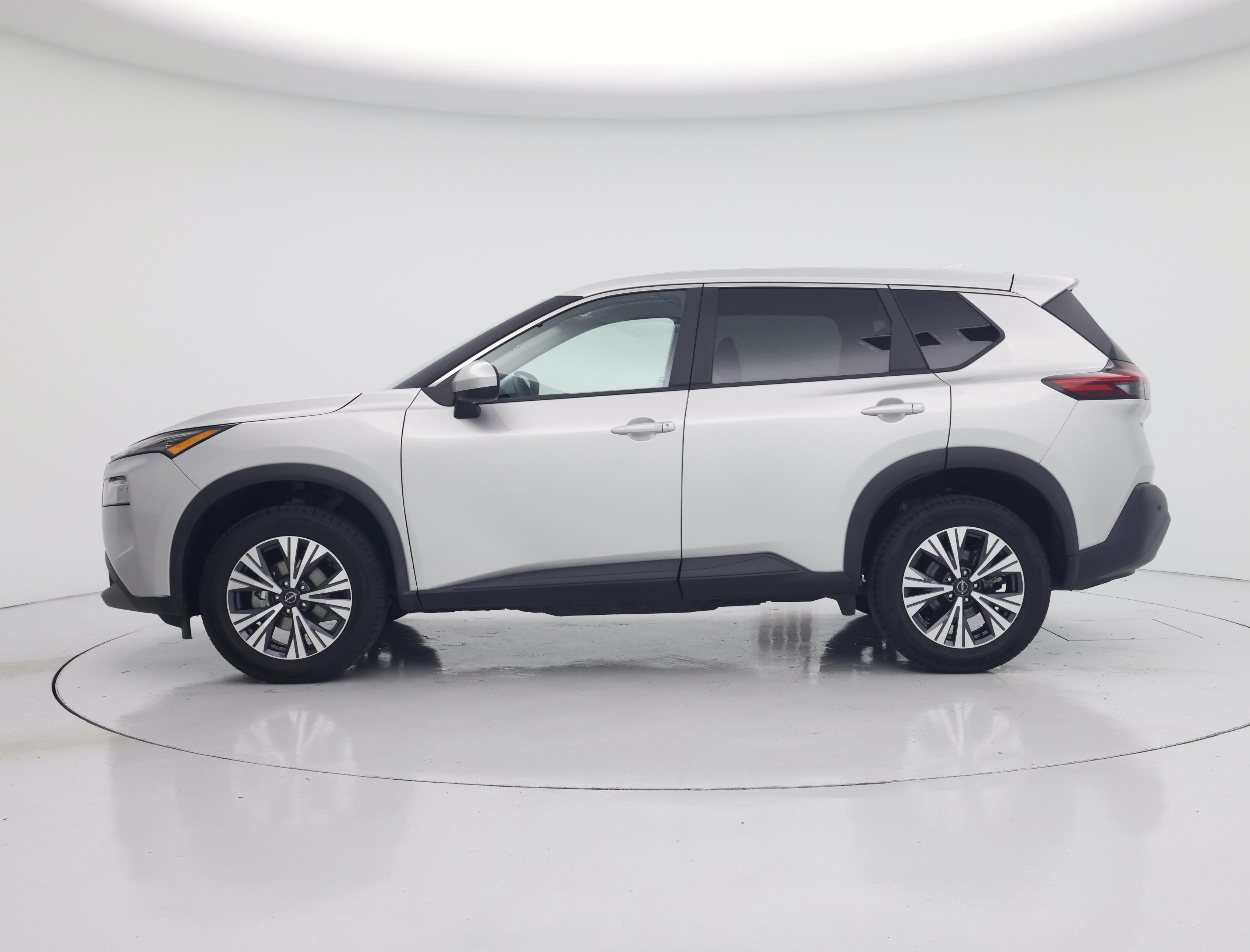 Thumbnail: 2023 Nissan Rogue - 3
