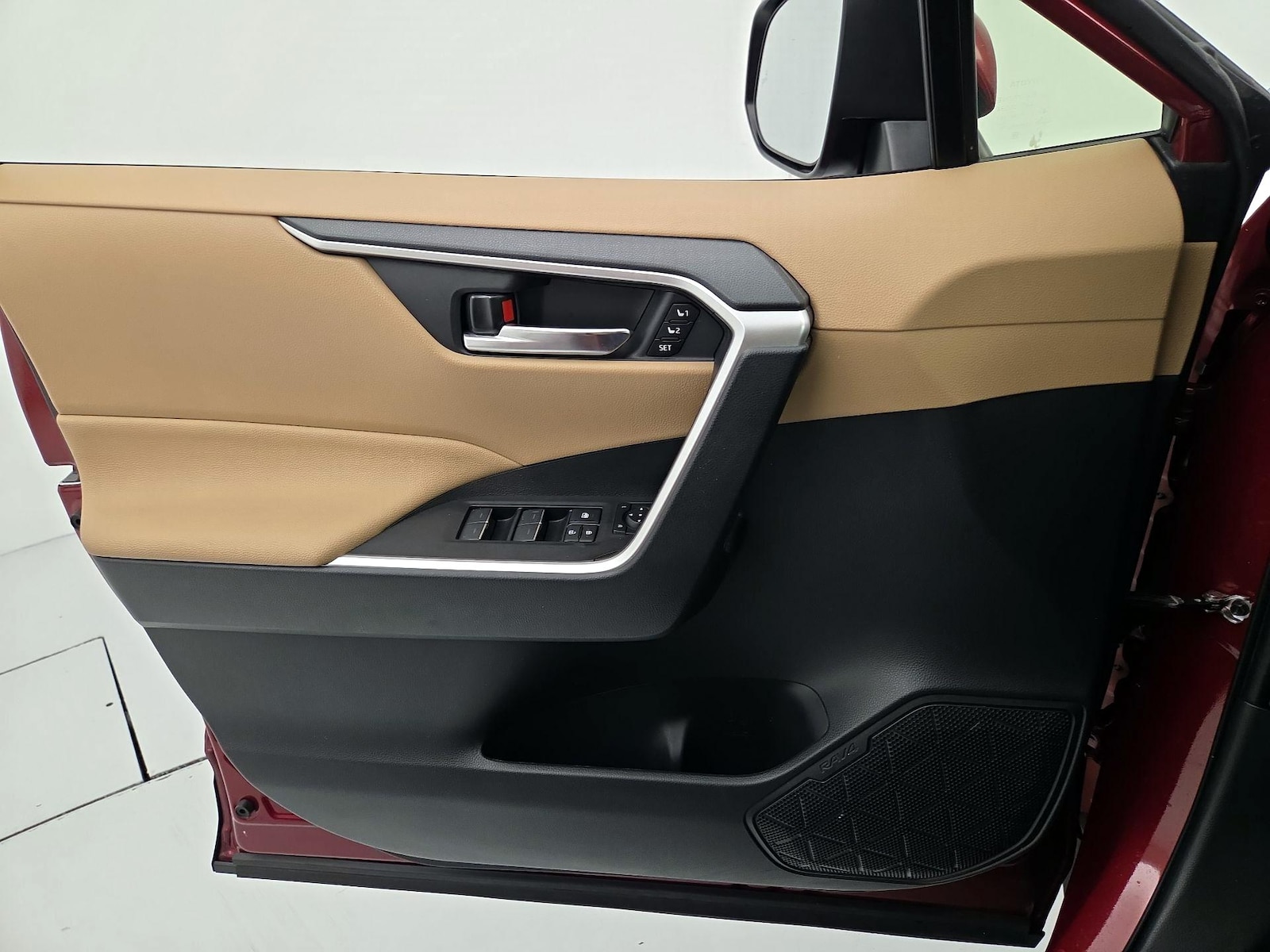 2023 Toyota RAV4 XLE Premium - Photo 13