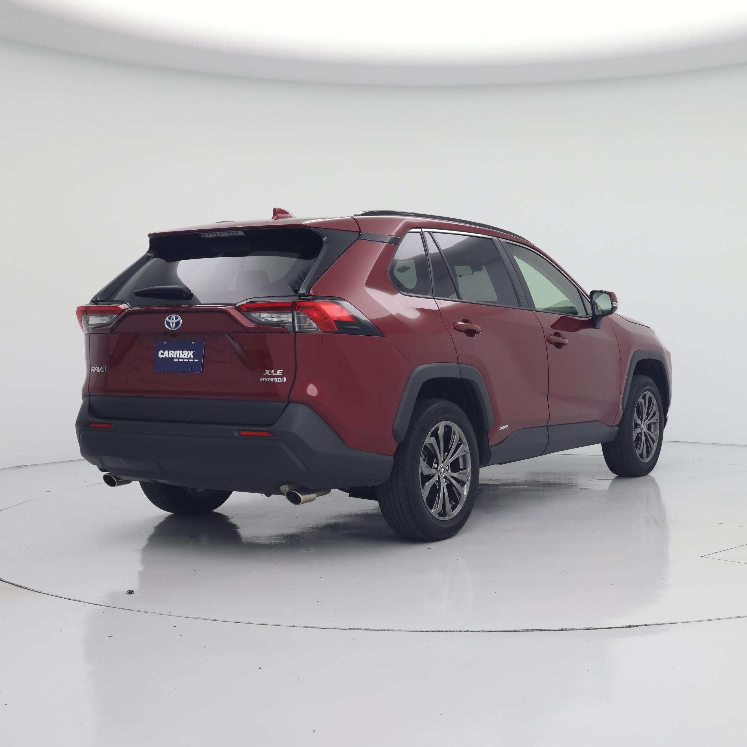 Thumbnail: 2023 Toyota RAV4 - 8