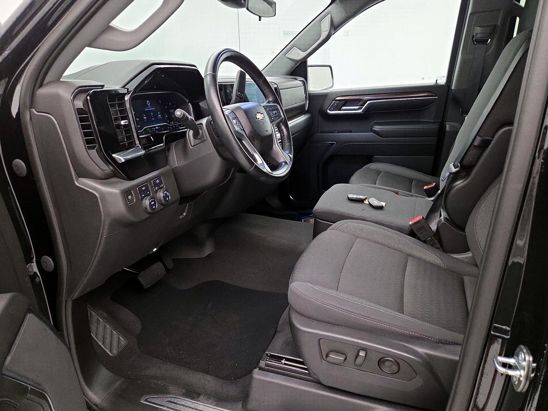 Thumbnail: 2023 Chevrolet Silverado 1500 - 11