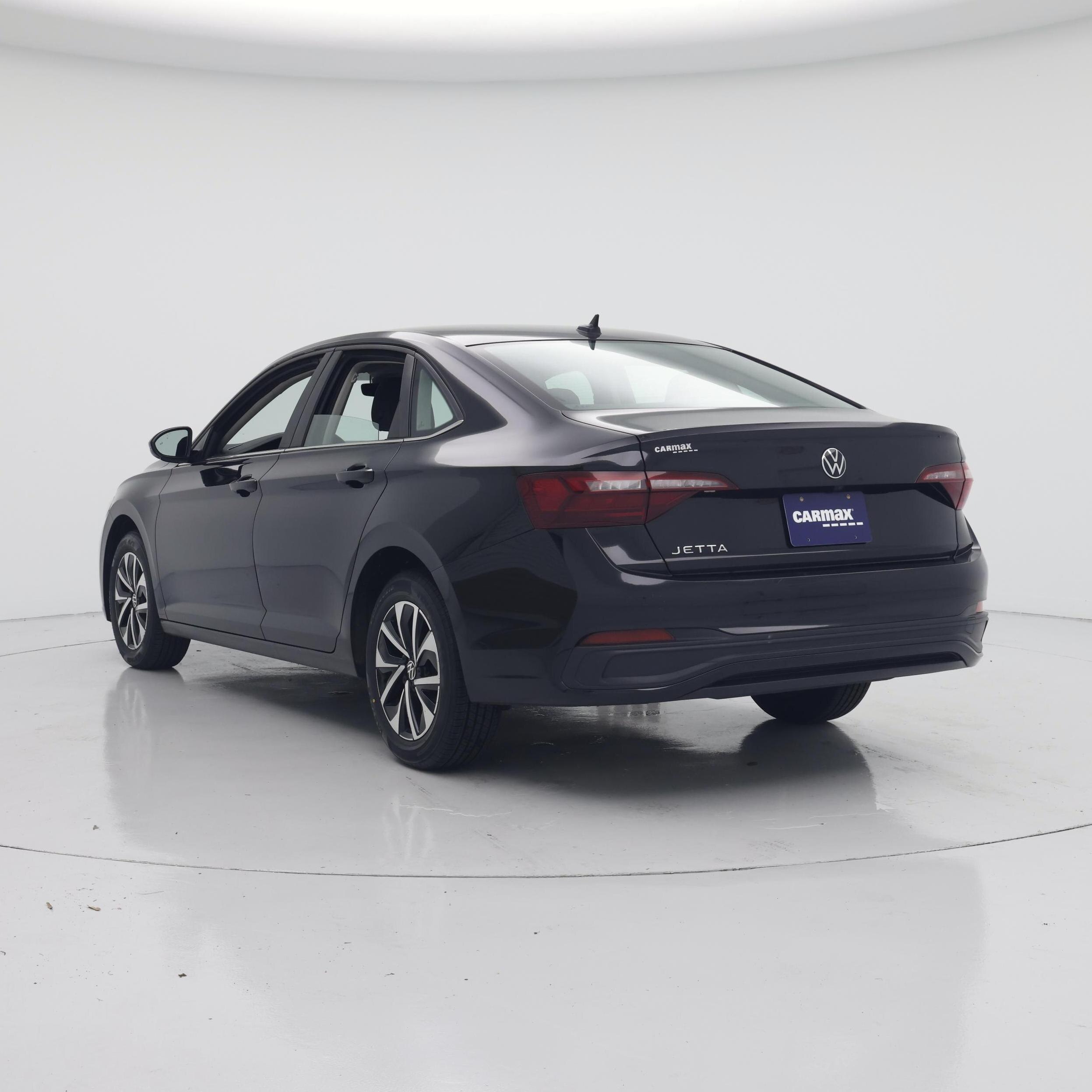 Thumbnail: 2024 Volkswagen Jetta - 2