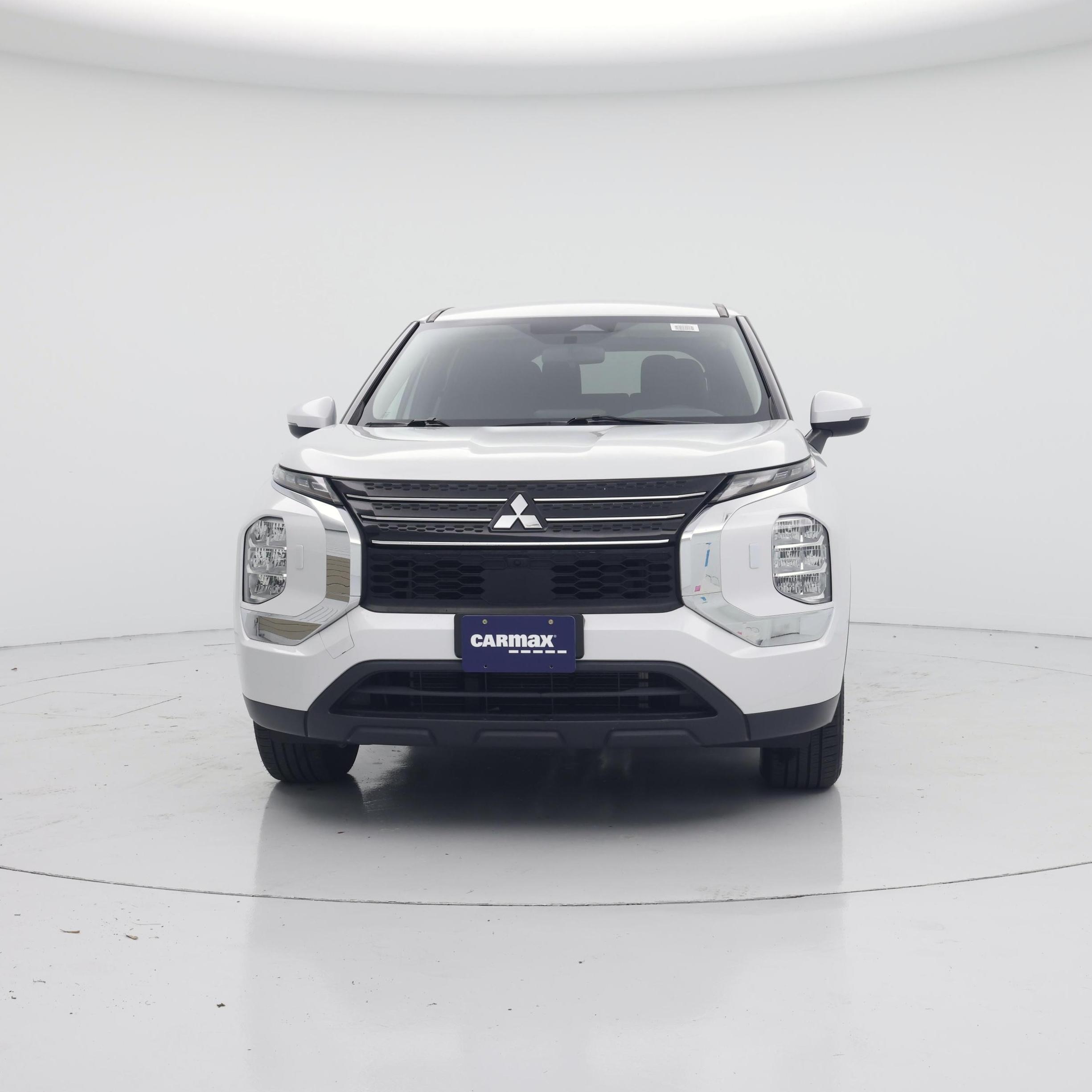 Thumbnail: 2022 Mitsubishi Outlander - 5