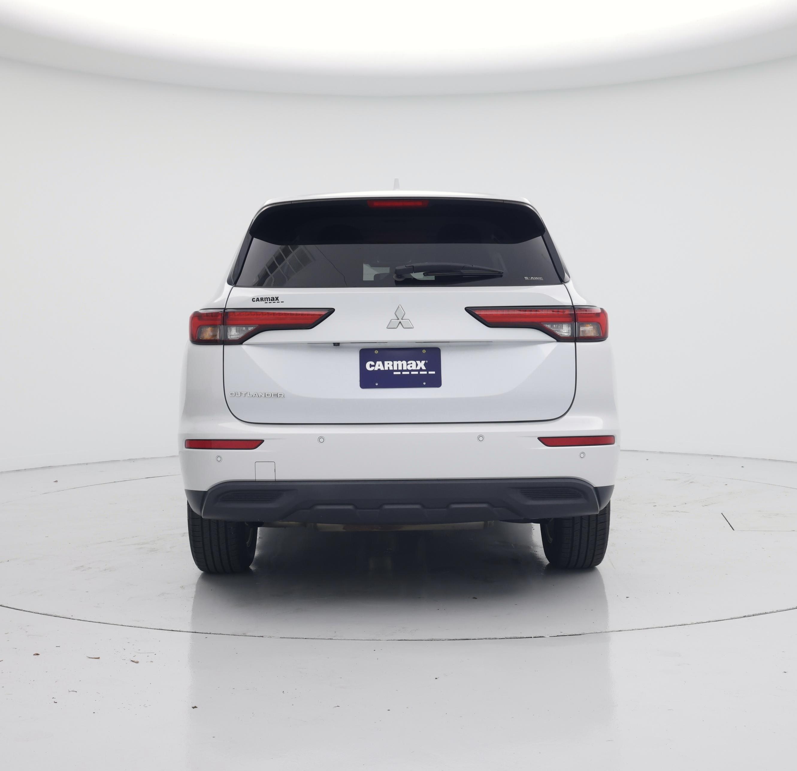 Thumbnail: 2022 Mitsubishi Outlander - 6