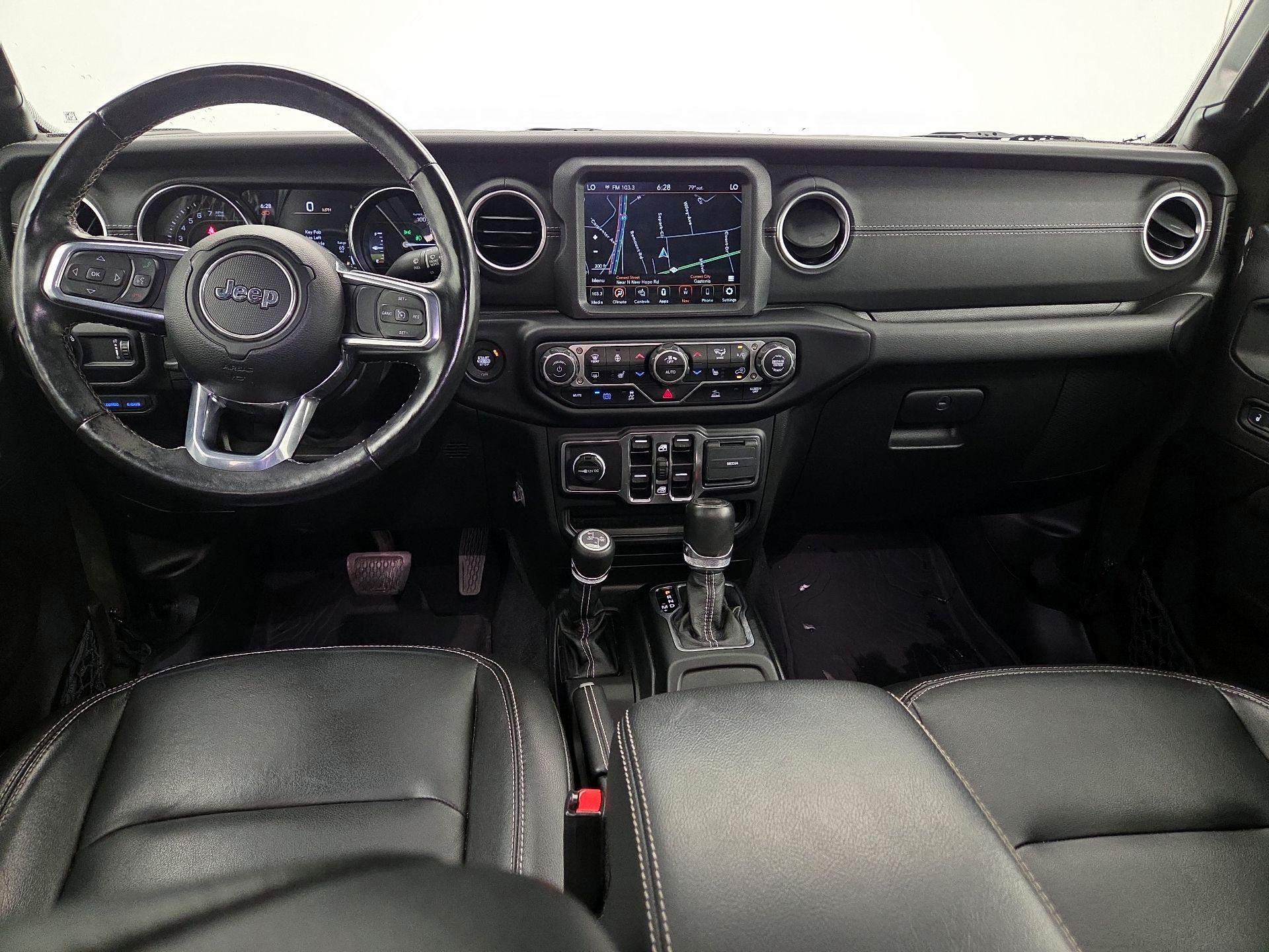 Thumbnail: 2023 Jeep Wrangler - 9